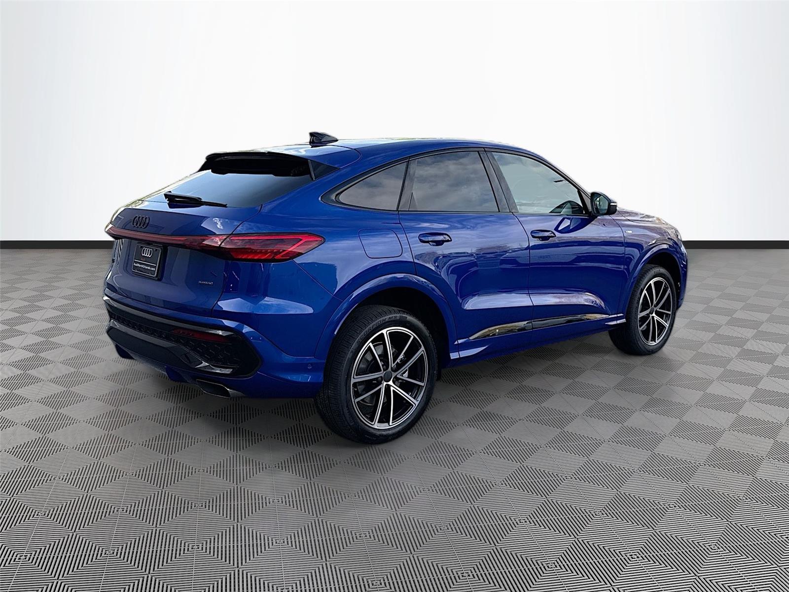 2026 Audi Q5 Sportback Premium Plus