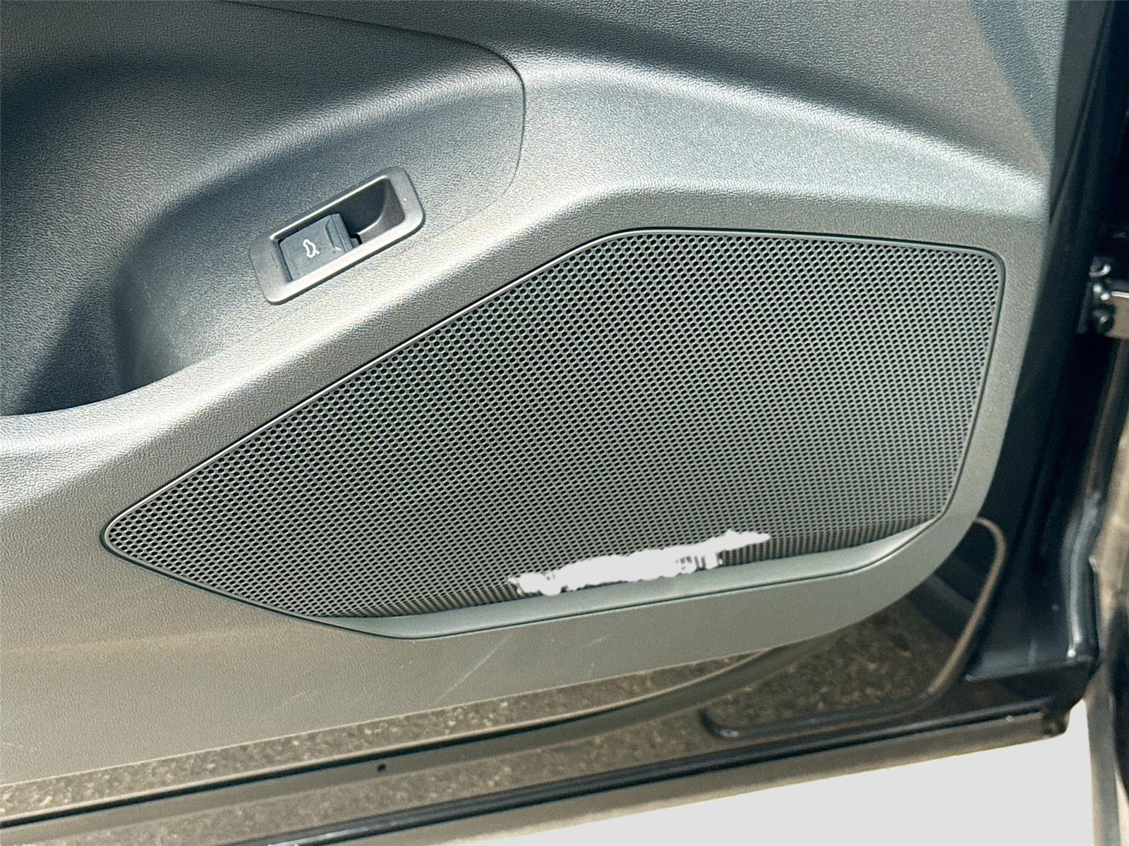 2025 Audi Q6 e-tron Sportback Prestige