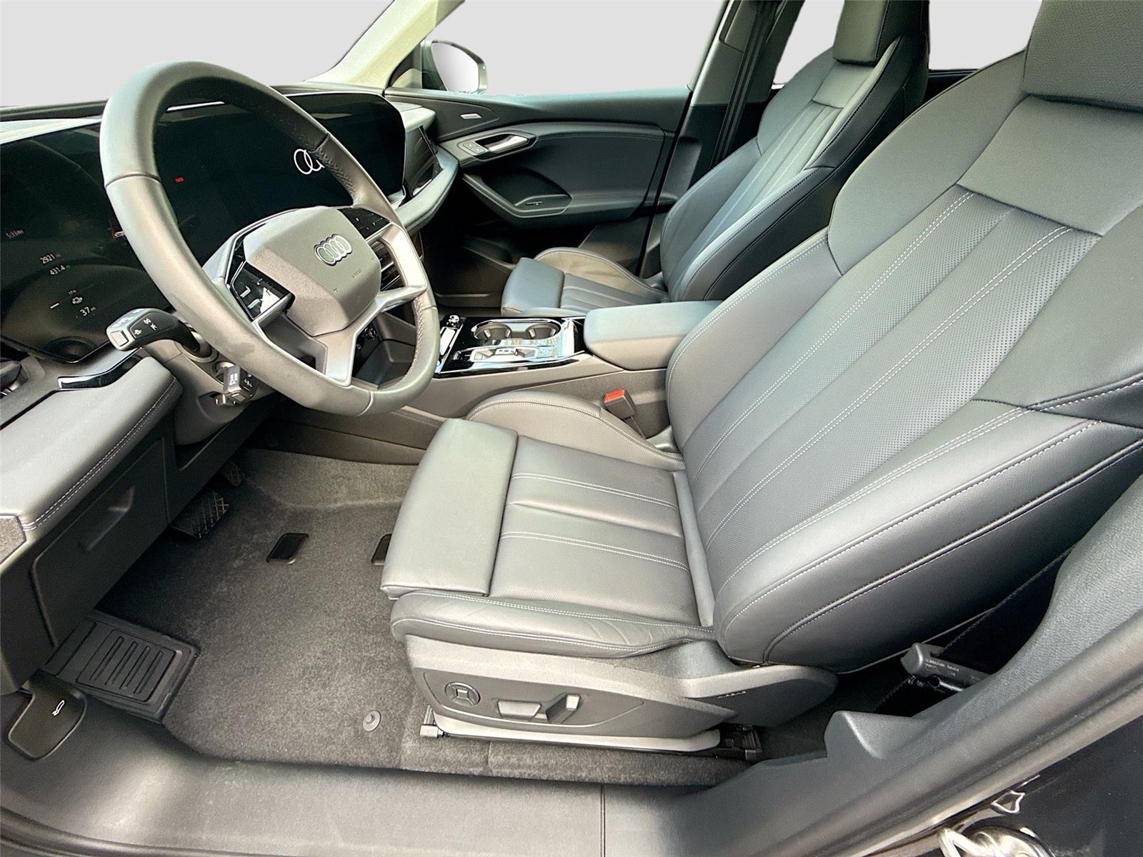 2025 Audi Q6 e-tron Sportback Prestige