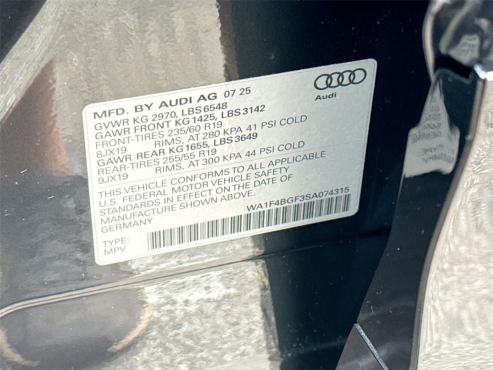 2025 Audi Q6 e-tron Sportback Prestige