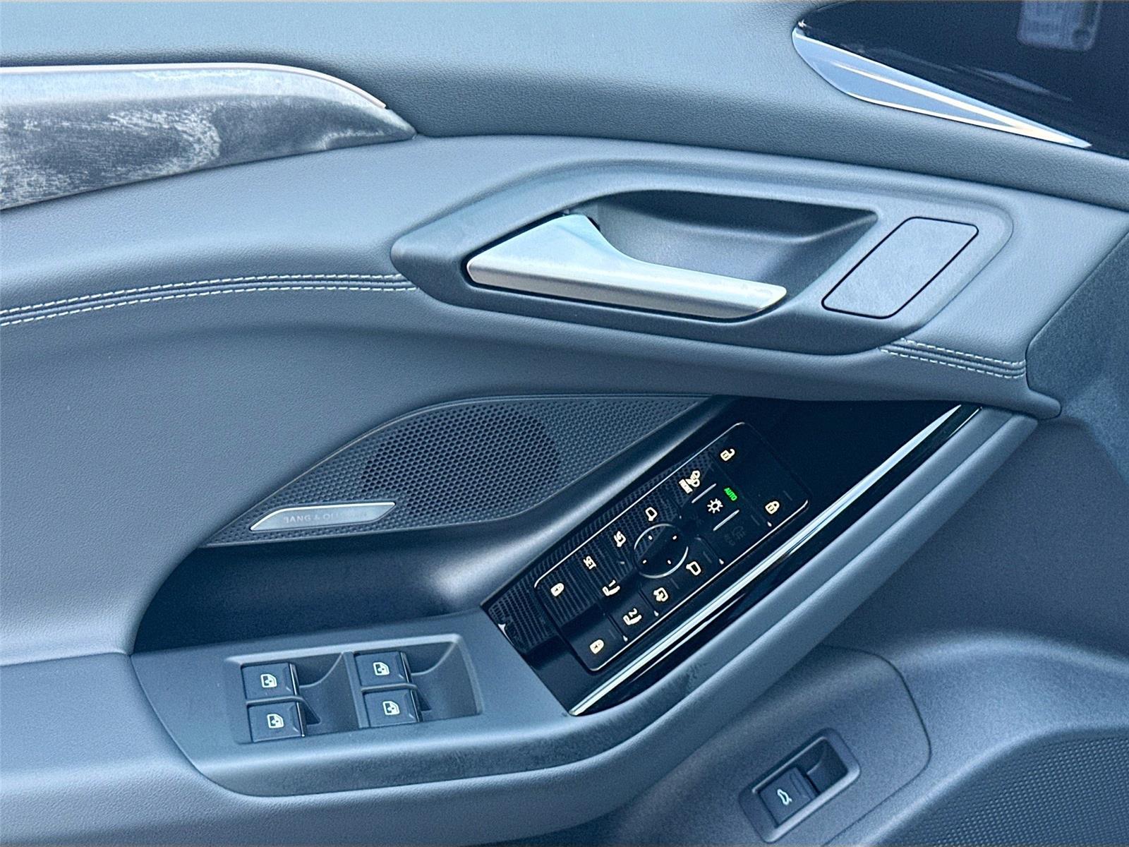 2025 Audi A6 e-tron Prestige