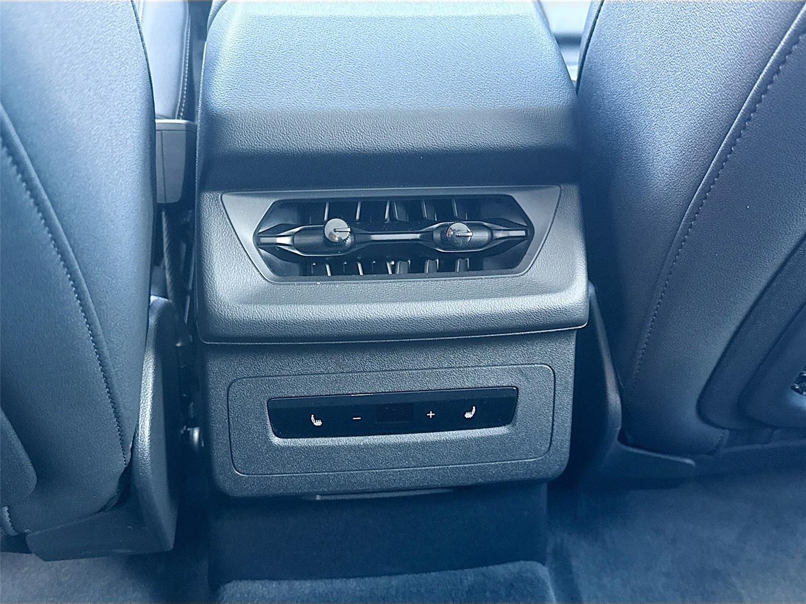 2025 Audi A6 e-tron Prestige