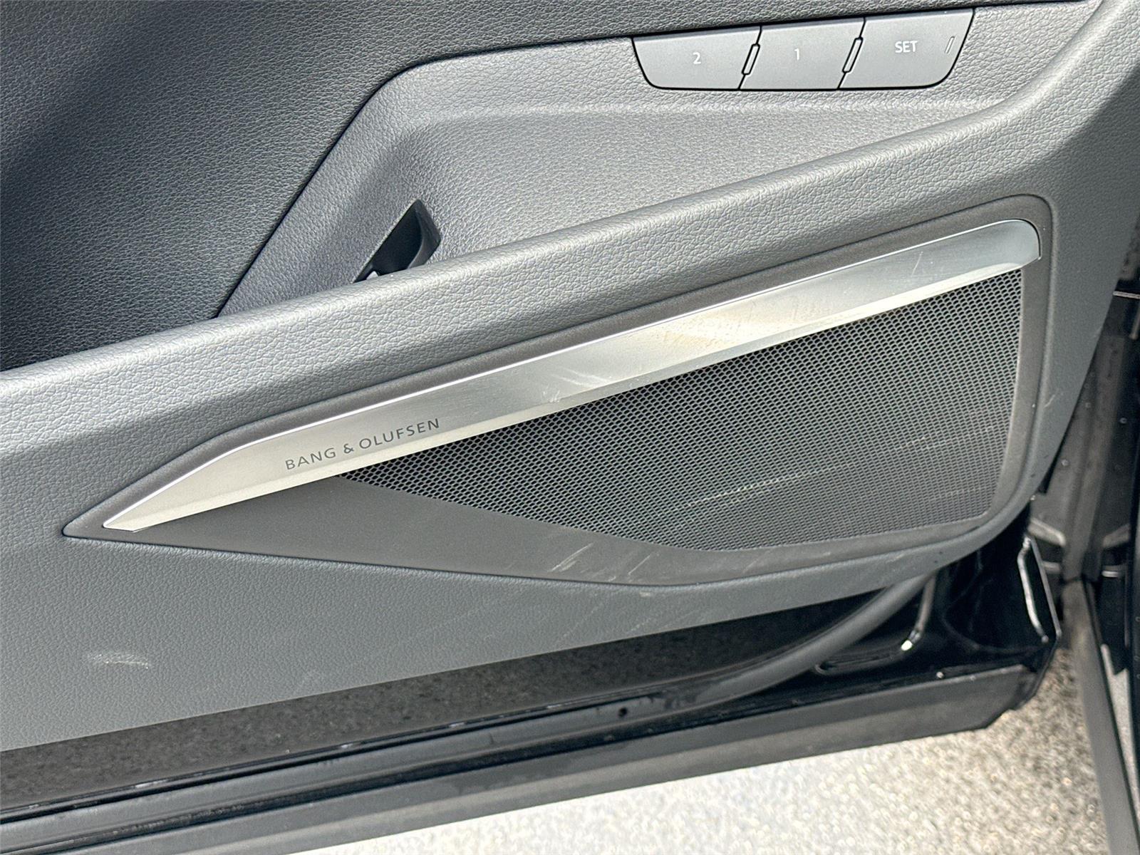 2024 Audi Q8 e-tron Sportback S line Premium Plus