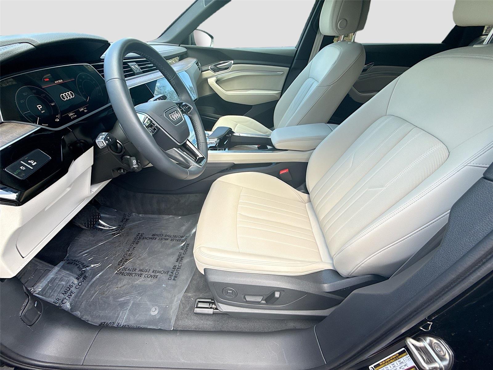 2024 Audi Q8 e-tron Sportback S line Premium Plus