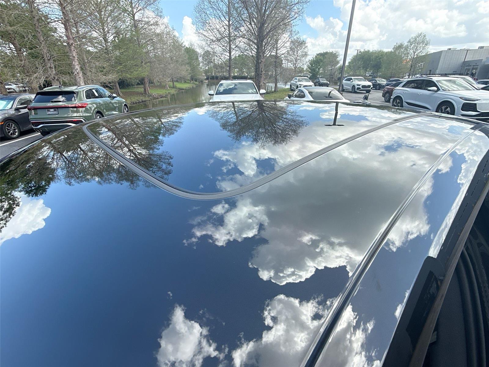 2024 Audi Q8 e-tron Sportback S line Premium Plus