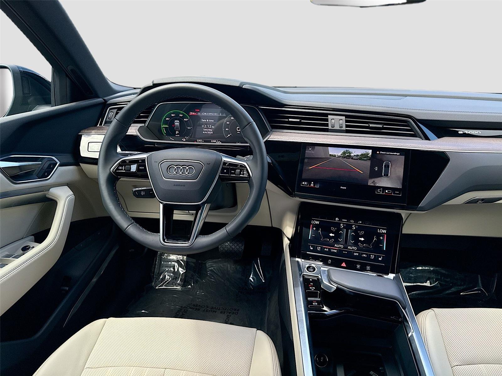 2024 Audi Q8 e-tron Sportback S line Premium Plus