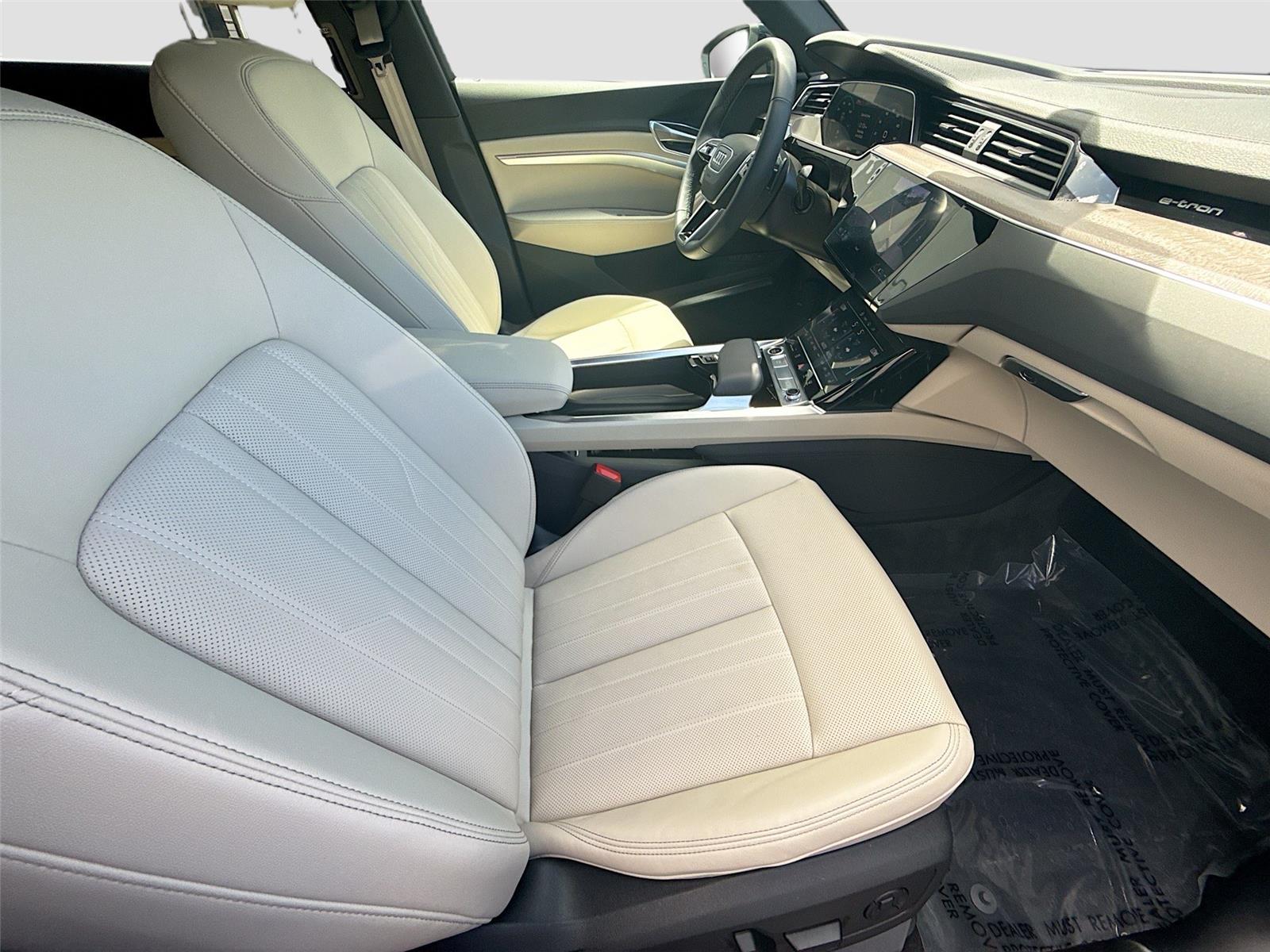 2024 Audi Q8 e-tron Sportback S line Premium Plus