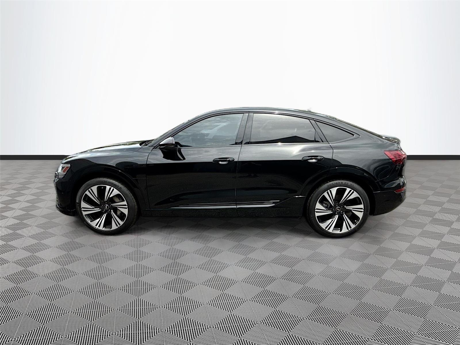 2024 Audi Q8 e-tron Sportback S line Prestige