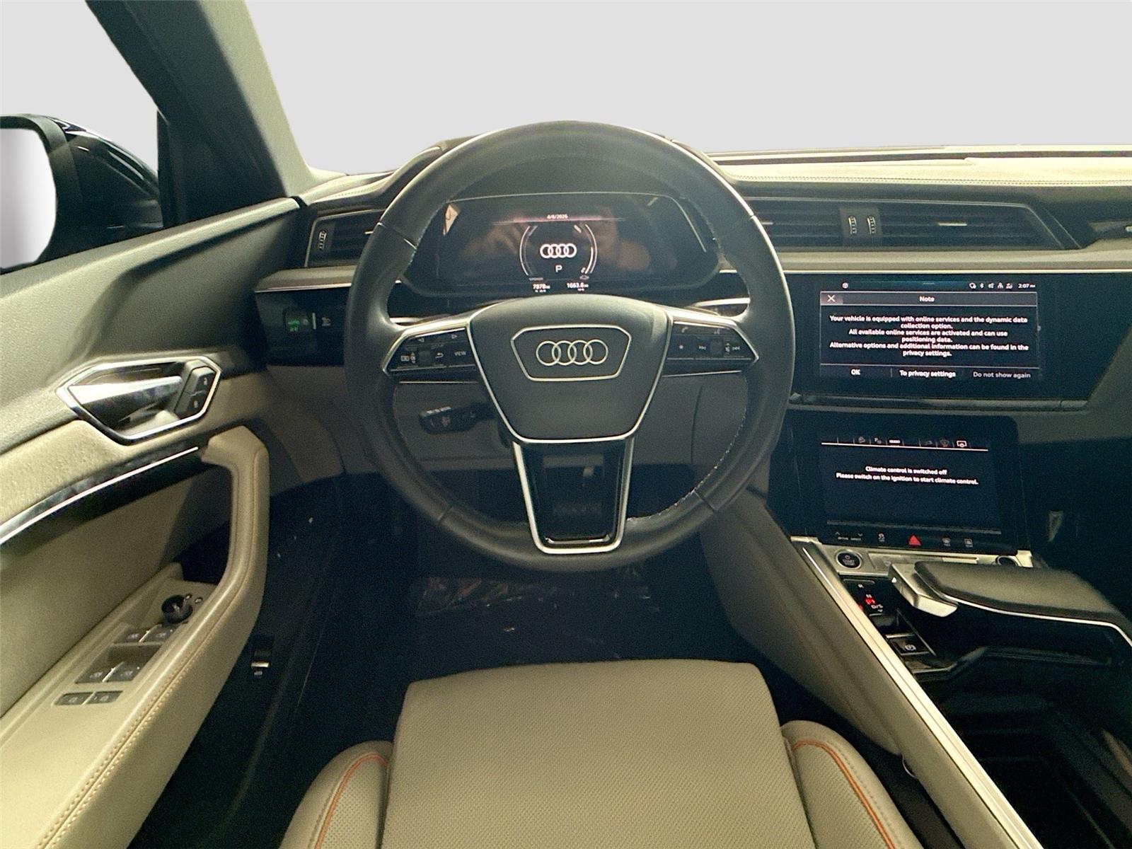 2024 Audi Q8 e-tron Sportback S line Prestige