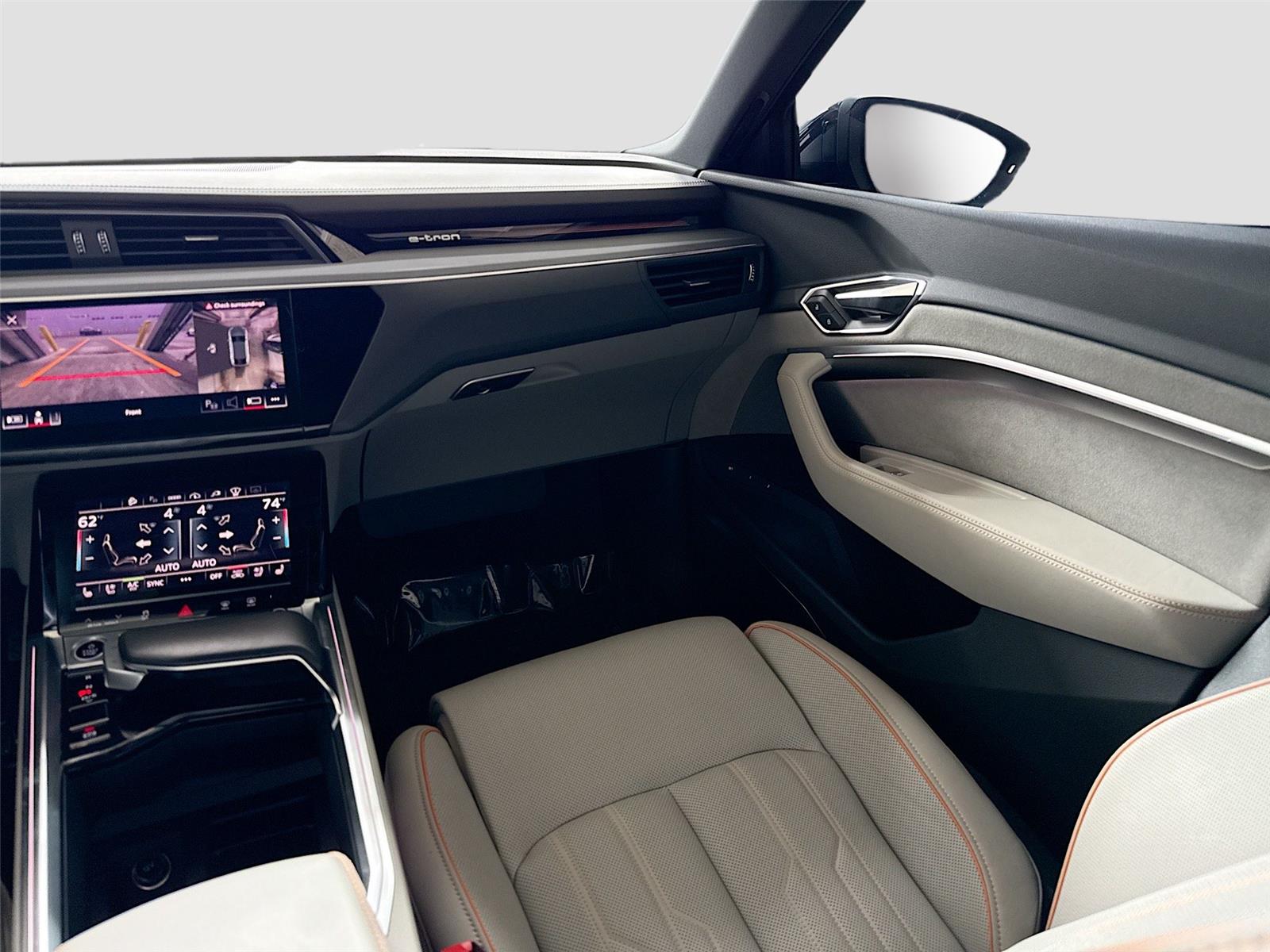 2024 Audi Q8 e-tron Sportback S line Prestige