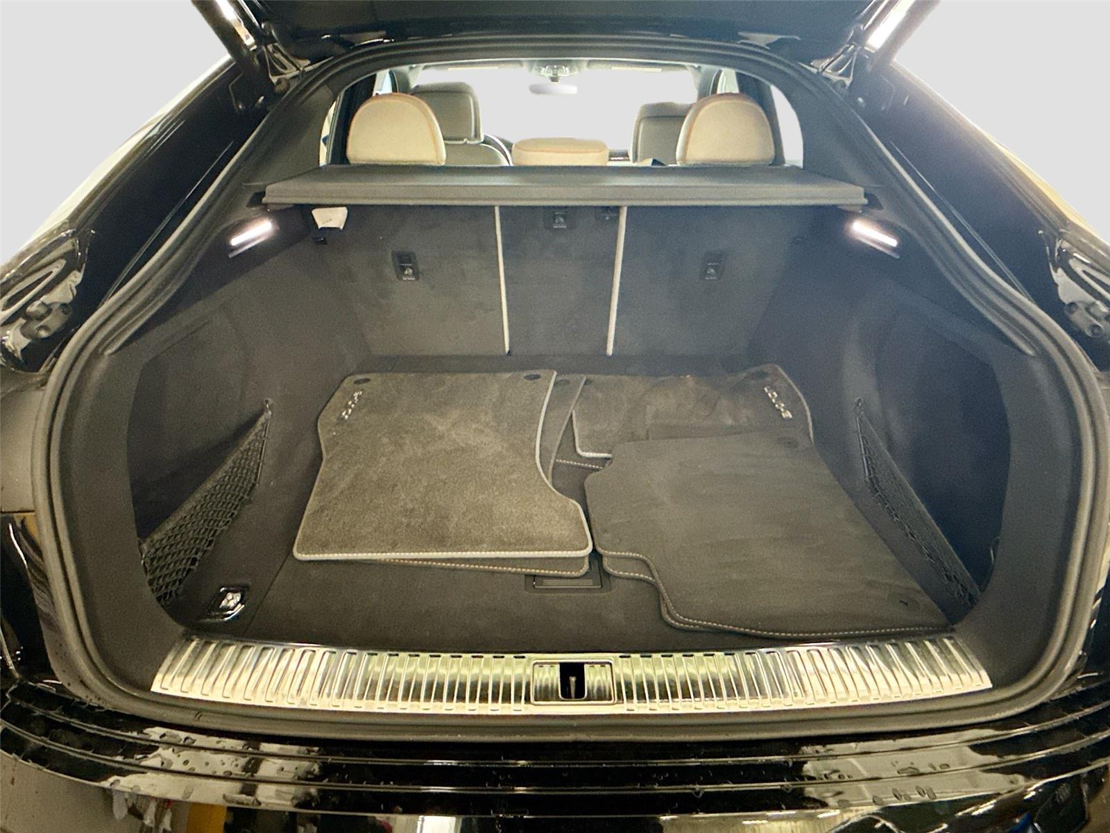 2024 Audi Q8 e-tron Sportback S line Prestige