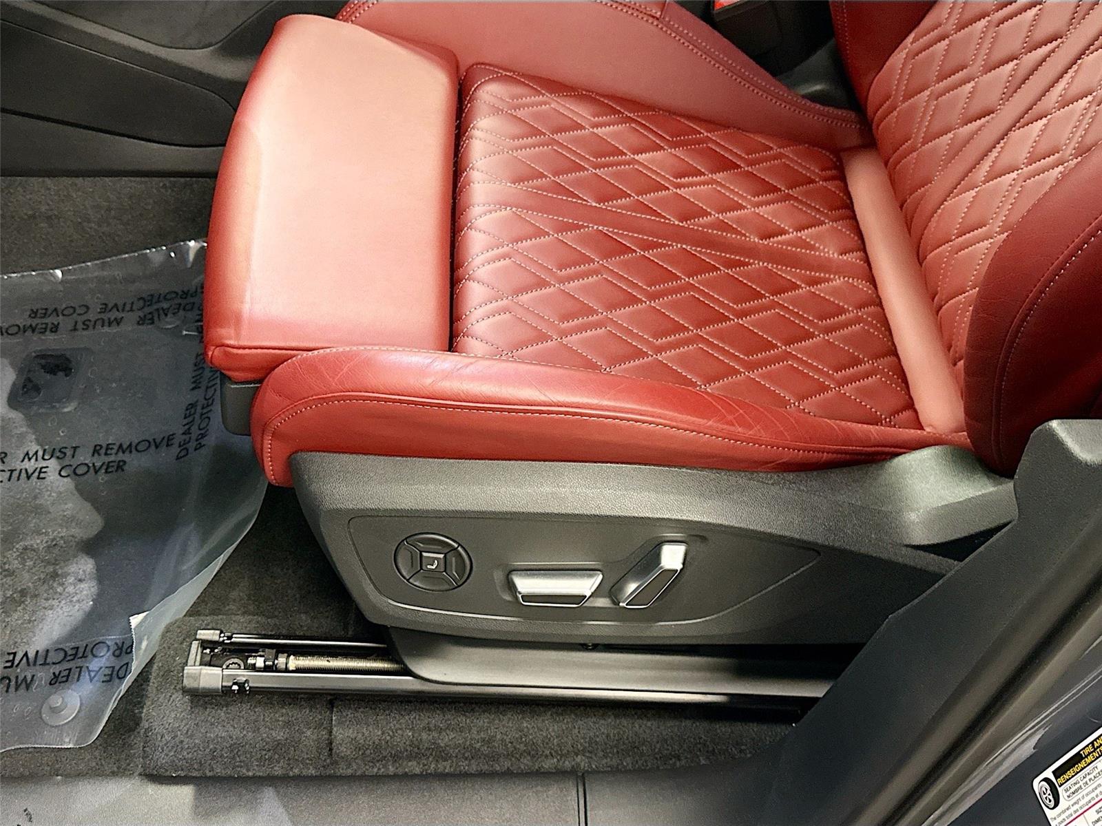 2025 Audi SQ6 e-tron Sportback Prestige