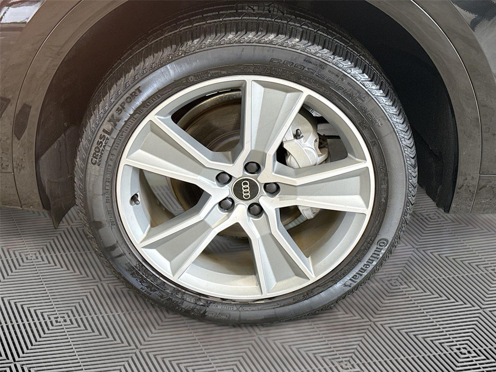 2025 Audi Q5 S line Premium