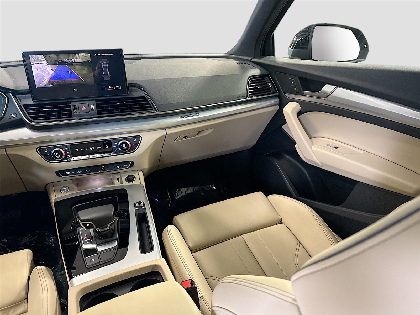 2025 Audi Q5 S line Premium