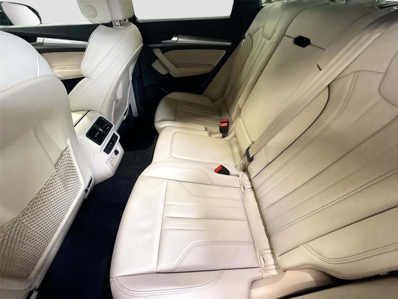 2025 Audi Q5 S line Premium