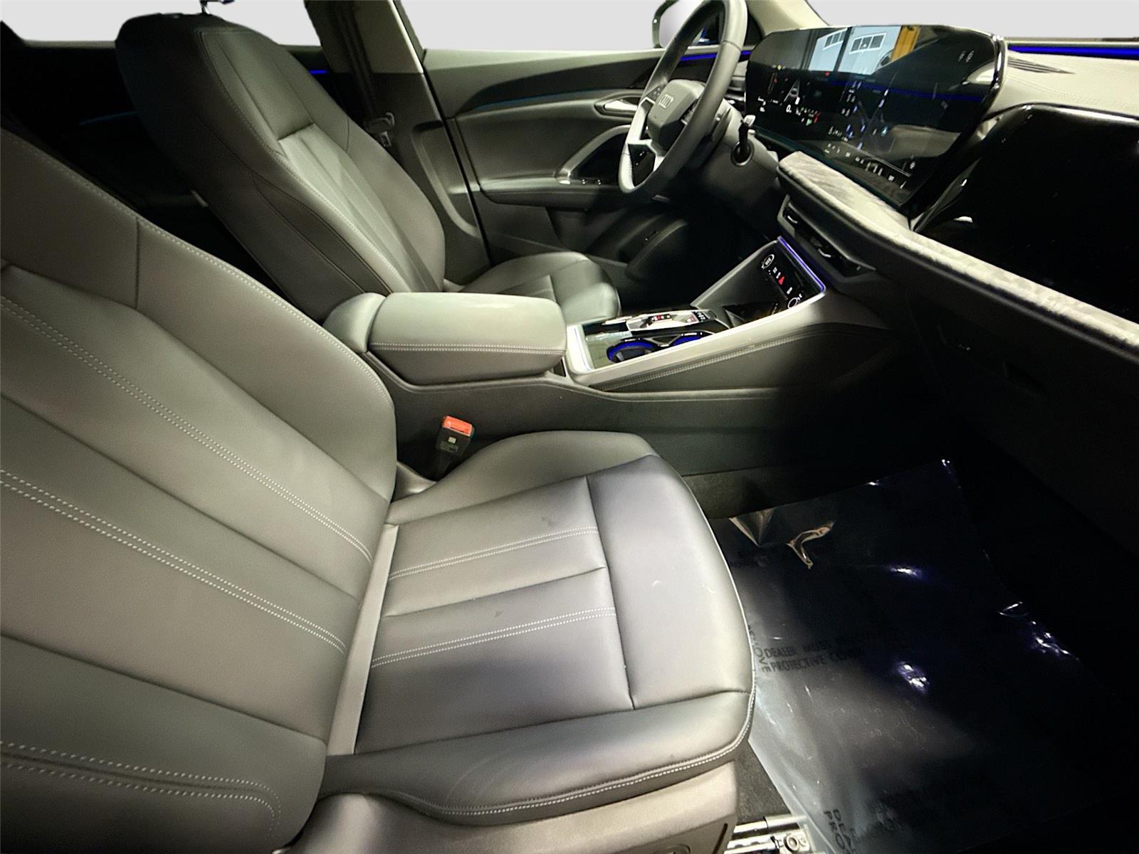 2025 Audi Q5 Premium