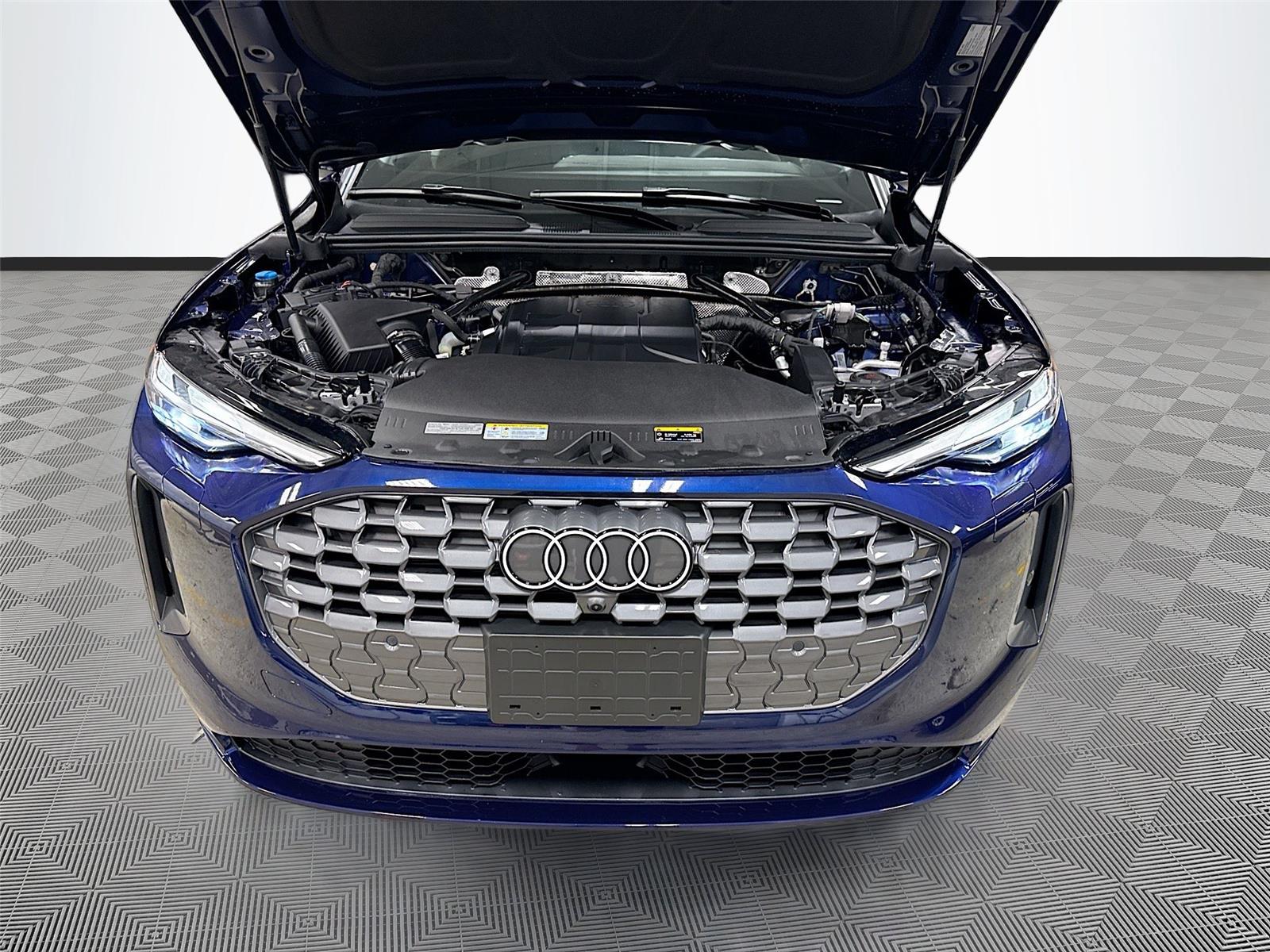 2025 Audi Q5 Premium