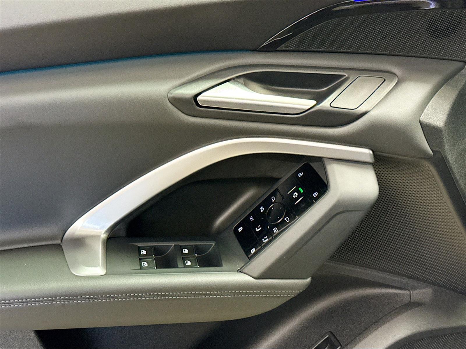 2025 Audi Q5 Premium