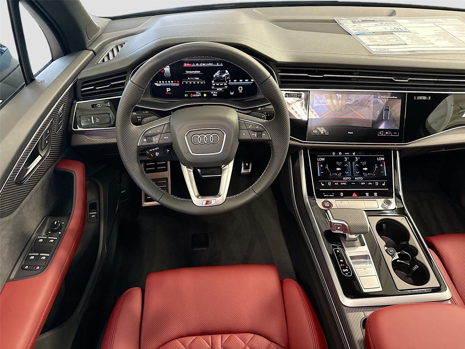 2026 Audi SQ7 Premium Plus