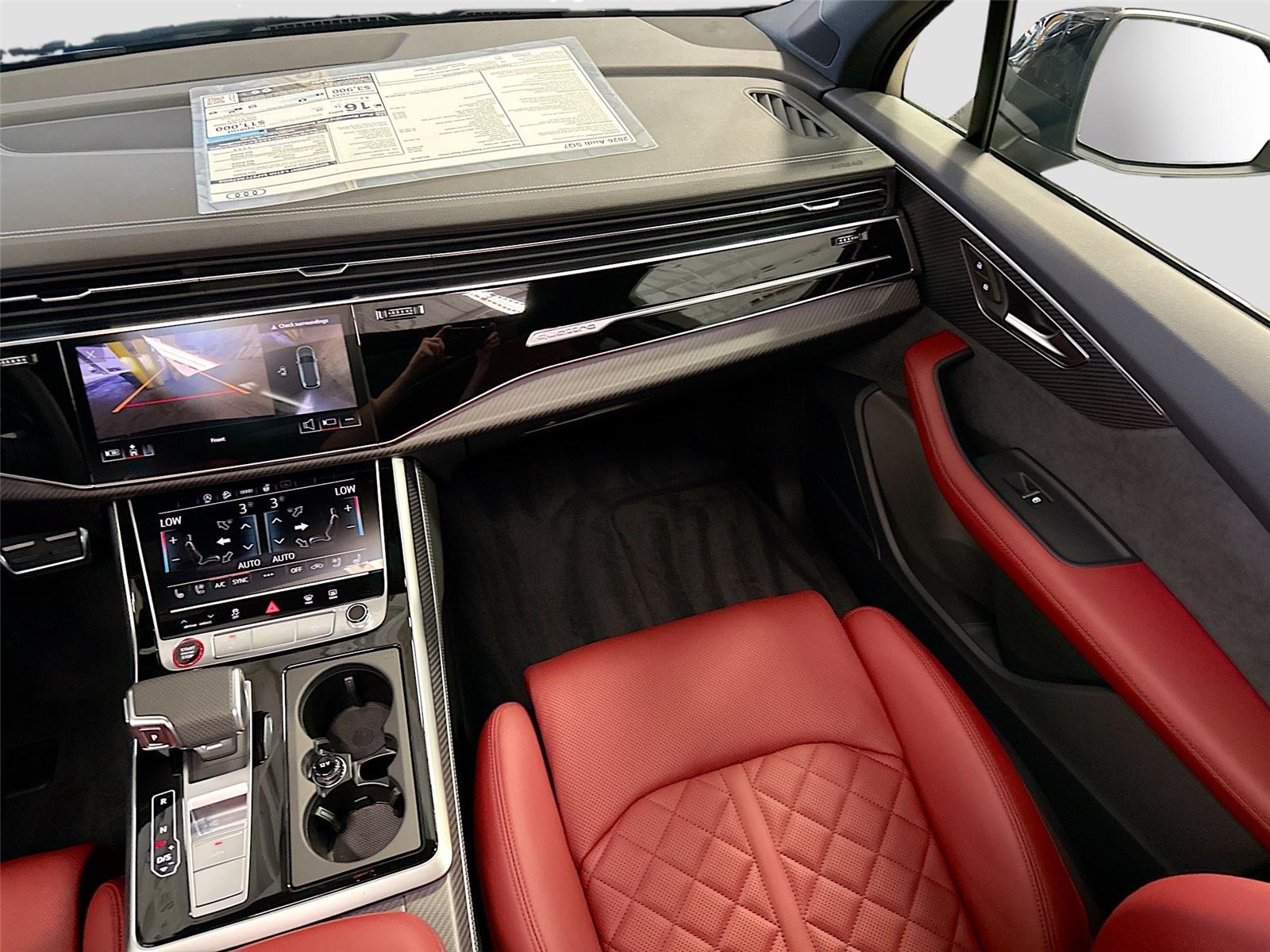 2026 Audi SQ7 Premium Plus