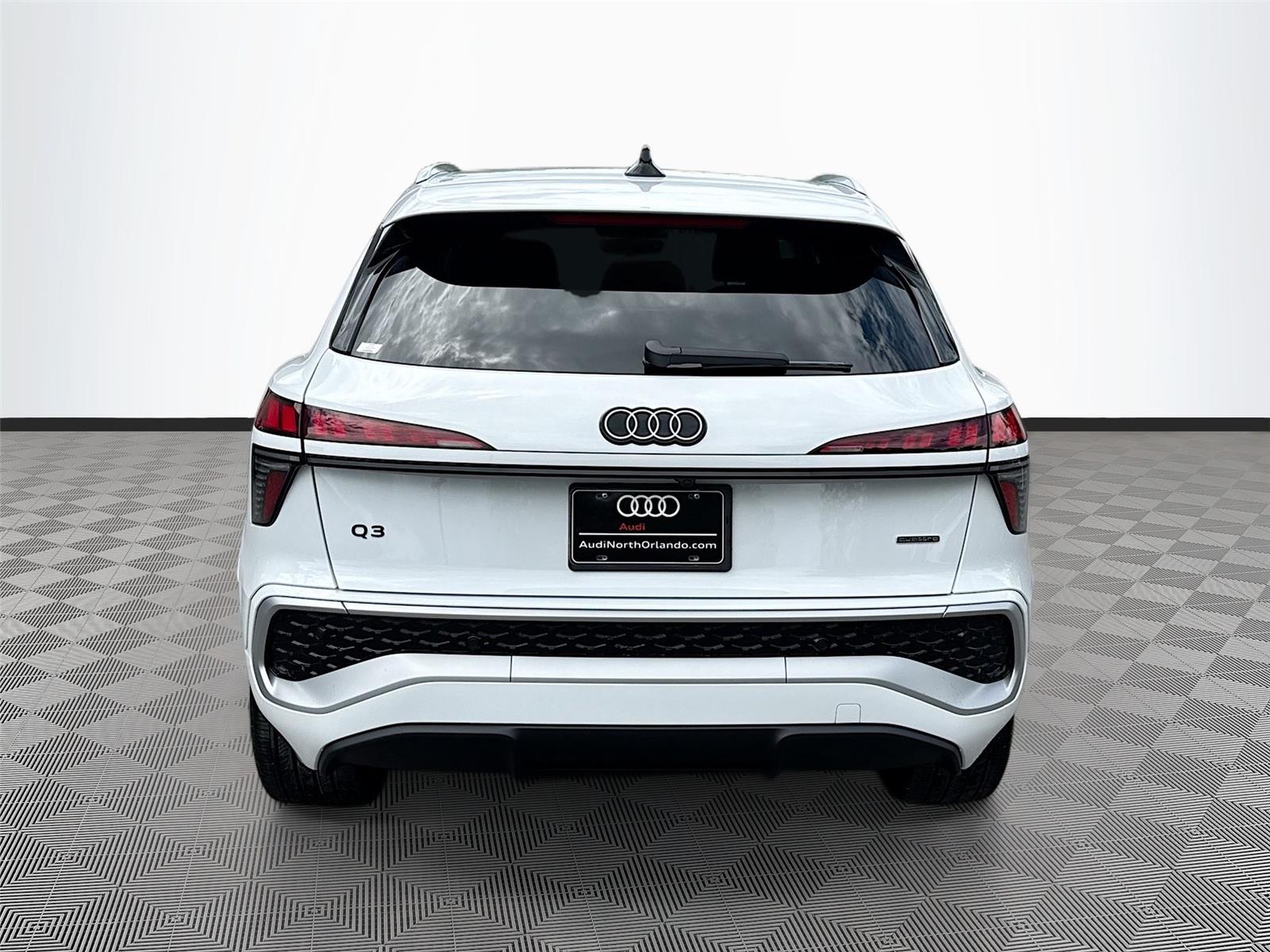 2026 Audi Q3 S line