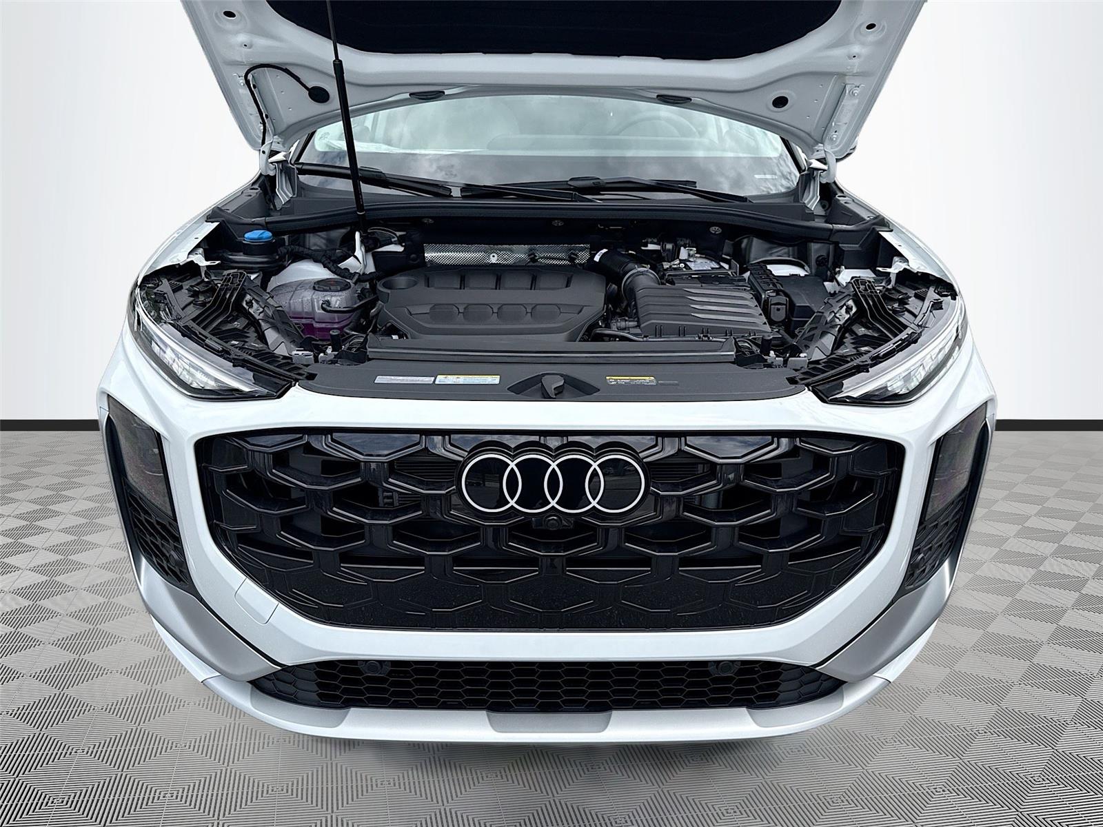 2026 Audi Q3 S line