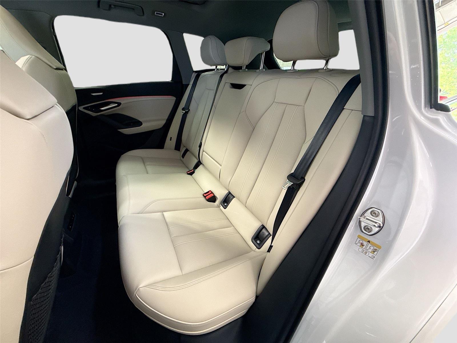 2027 Audi Q6 e-tron Premium Plus