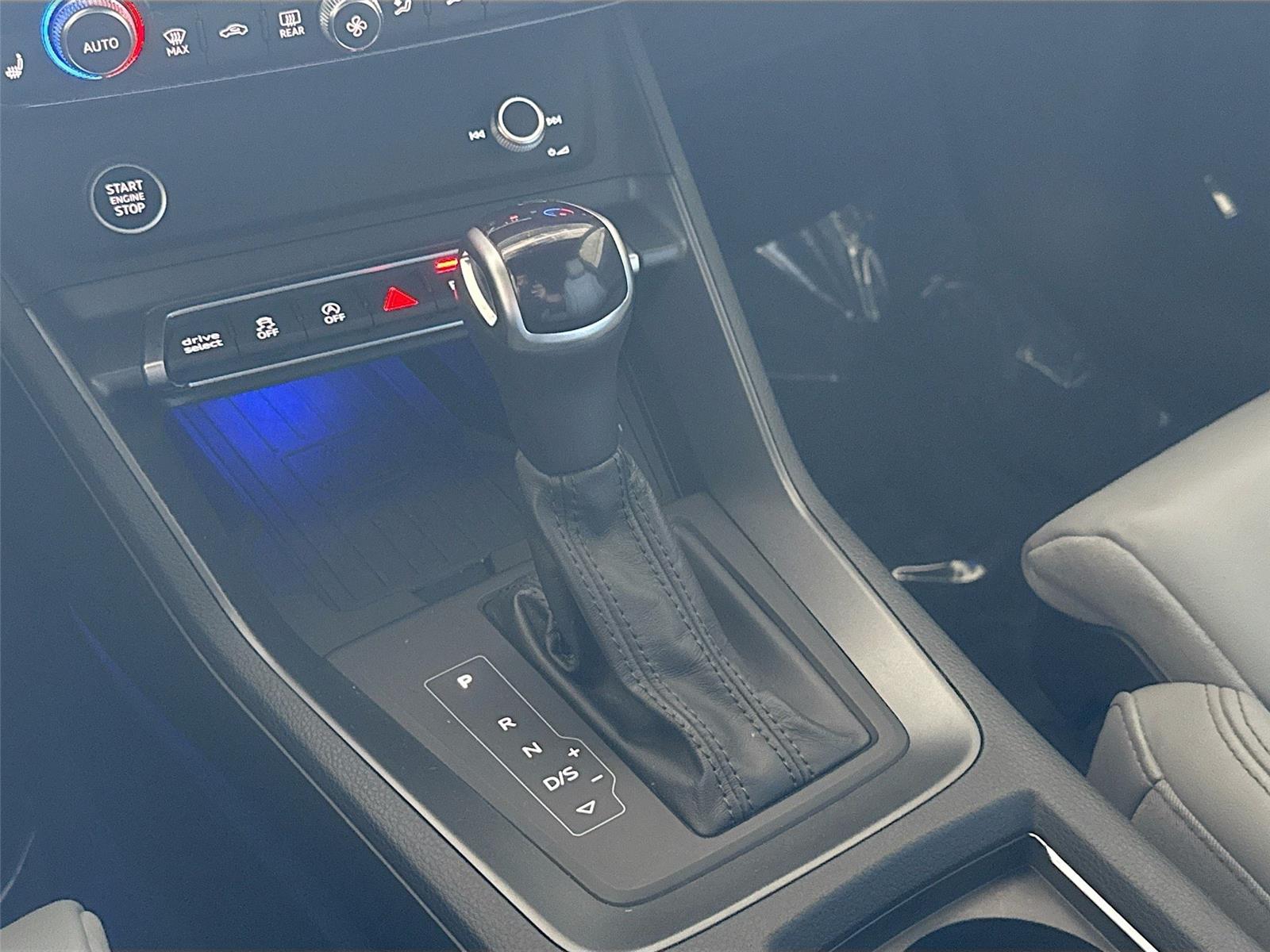2024 Audi Q3 S line Premium Plus