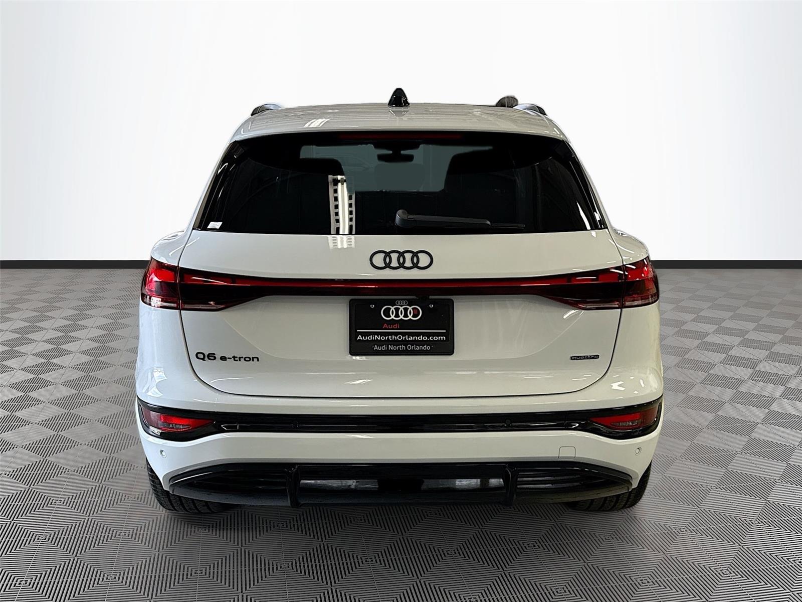 2027 Audi Q6 e-tron Premium Plus
