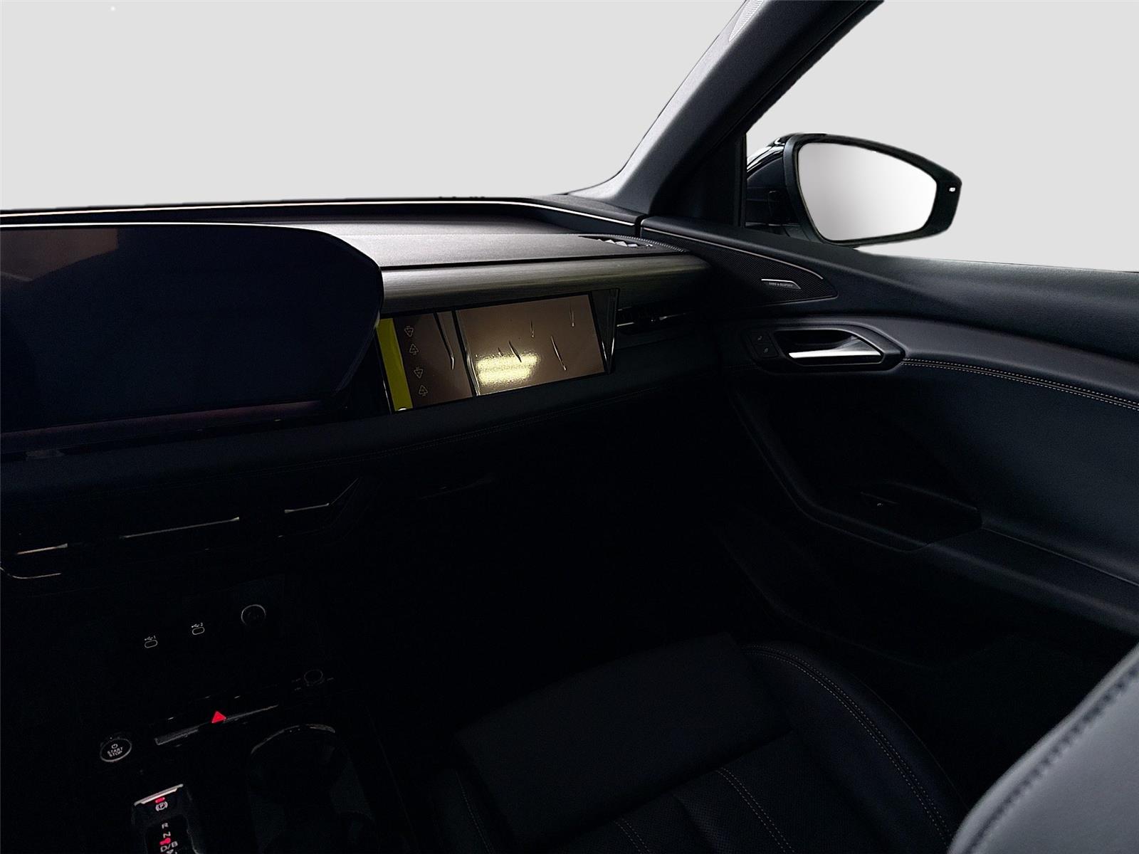 2027 Audi Q6 e-tron Premium Plus