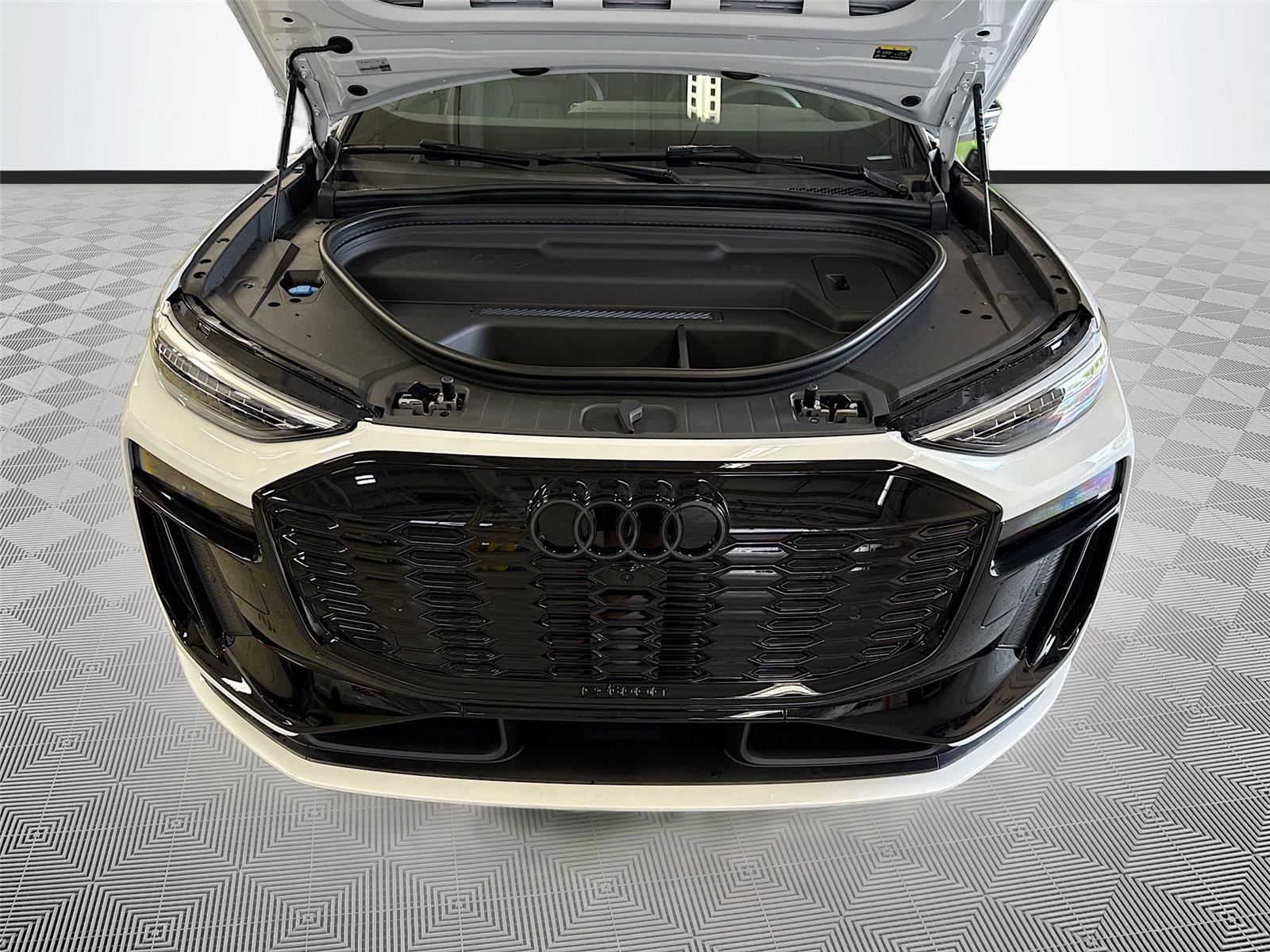 2027 Audi Q6 e-tron Premium Plus