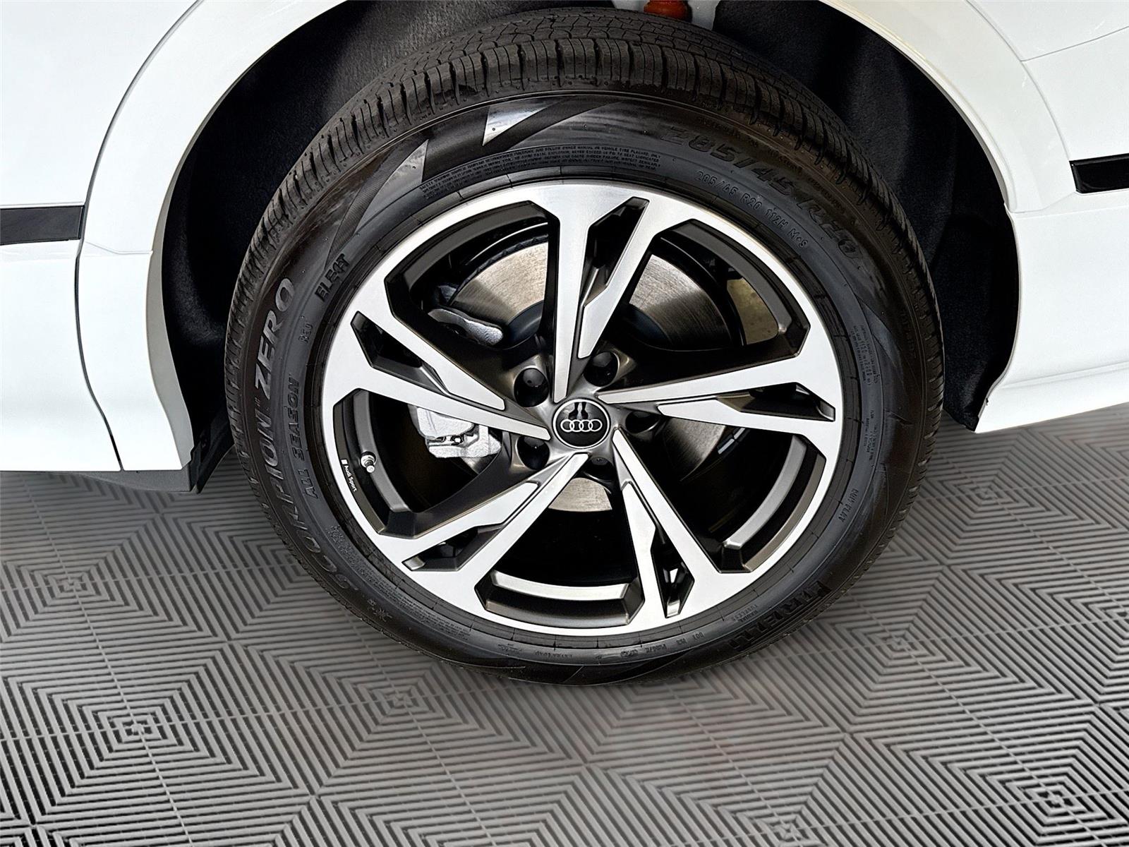 2027 Audi Q6 e-tron Premium Plus