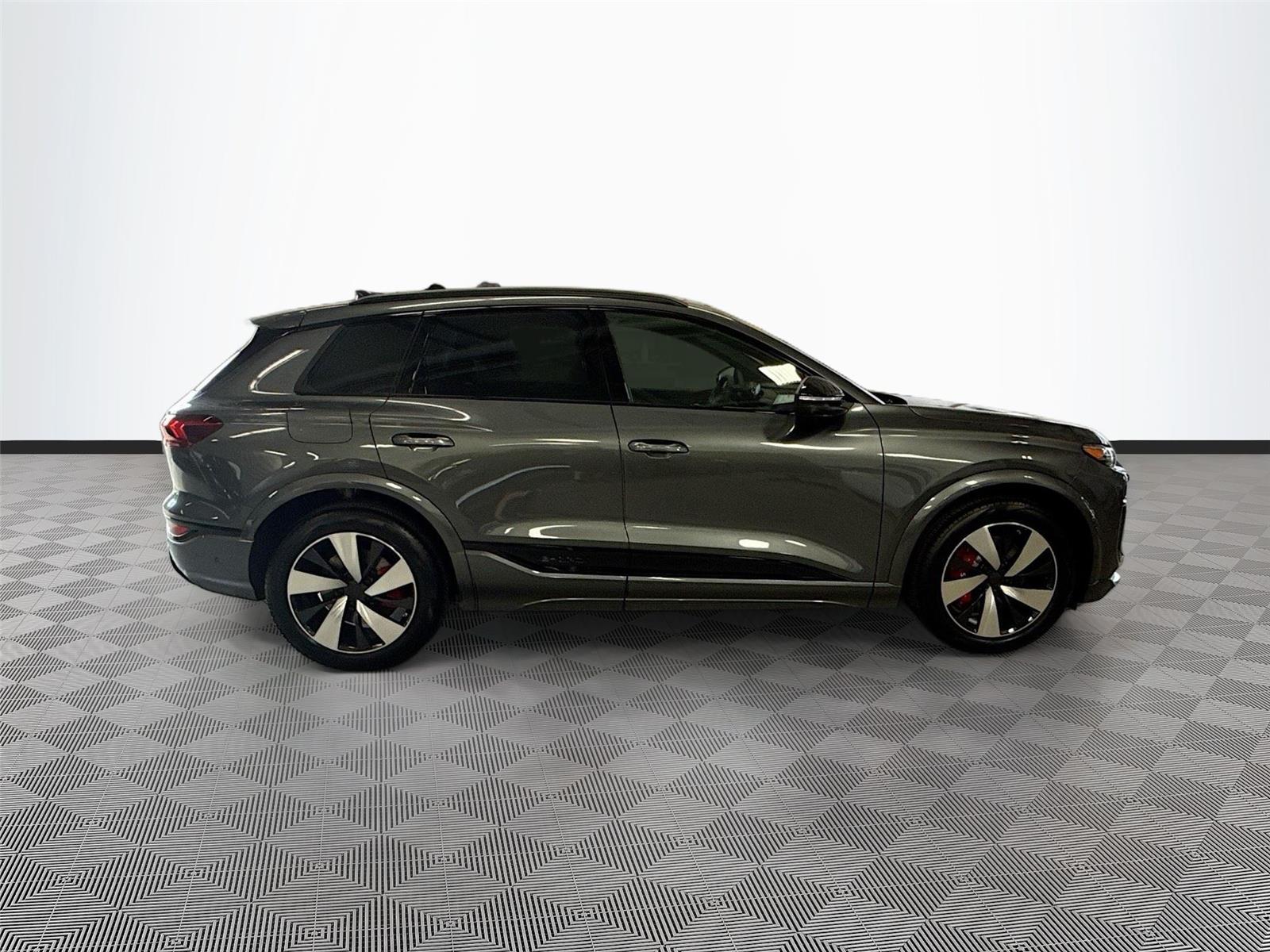 2027 Audi SQ6 e-tron Prestige