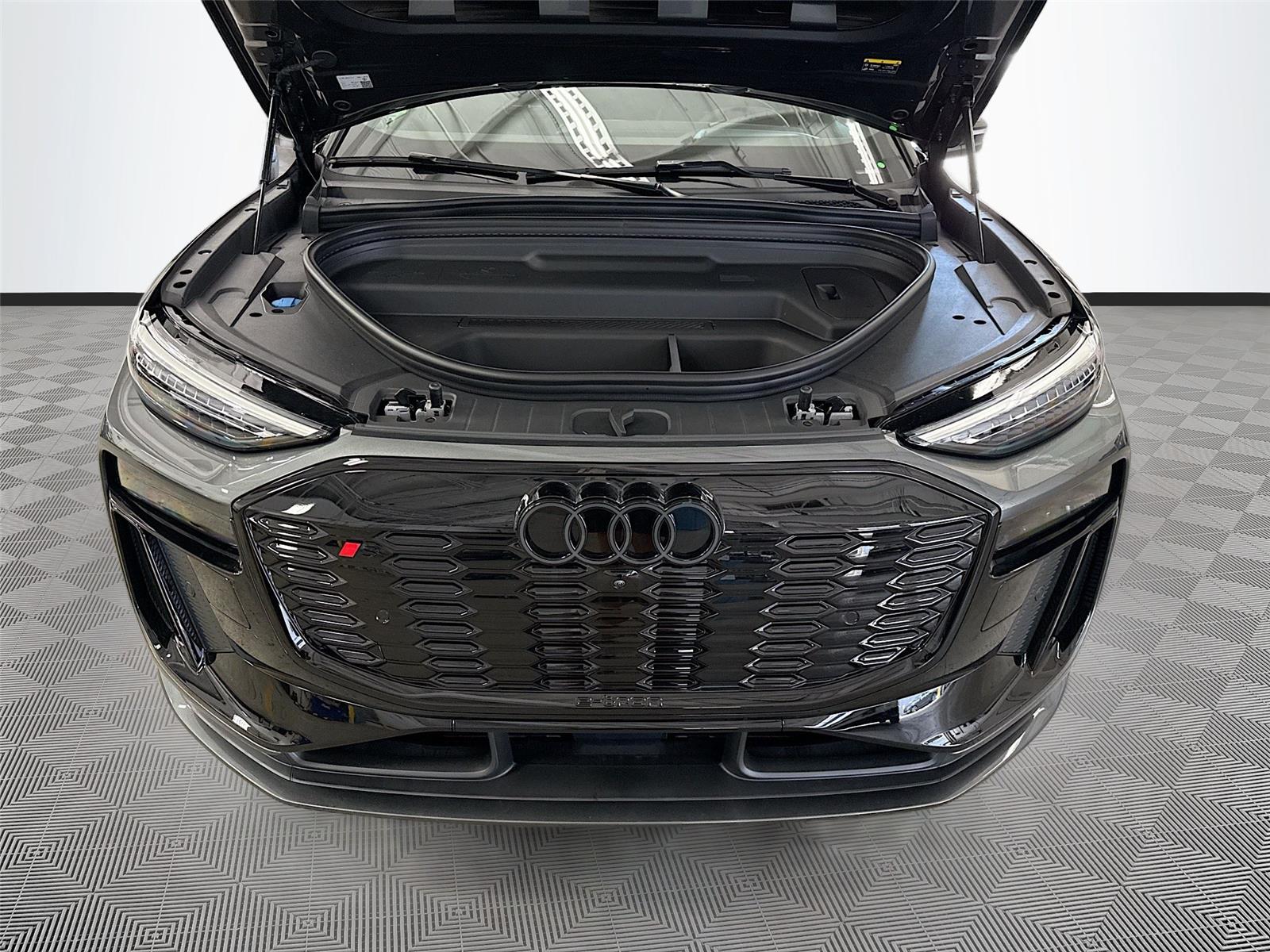 2027 Audi SQ6 e-tron Prestige