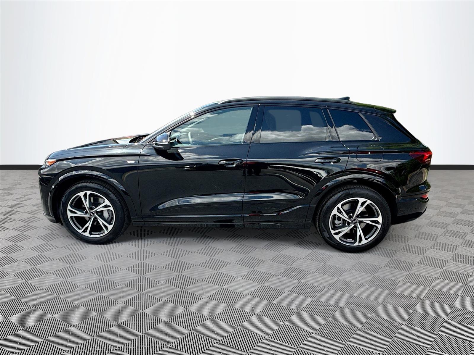 2027 Audi Q6 e-tron Prestige