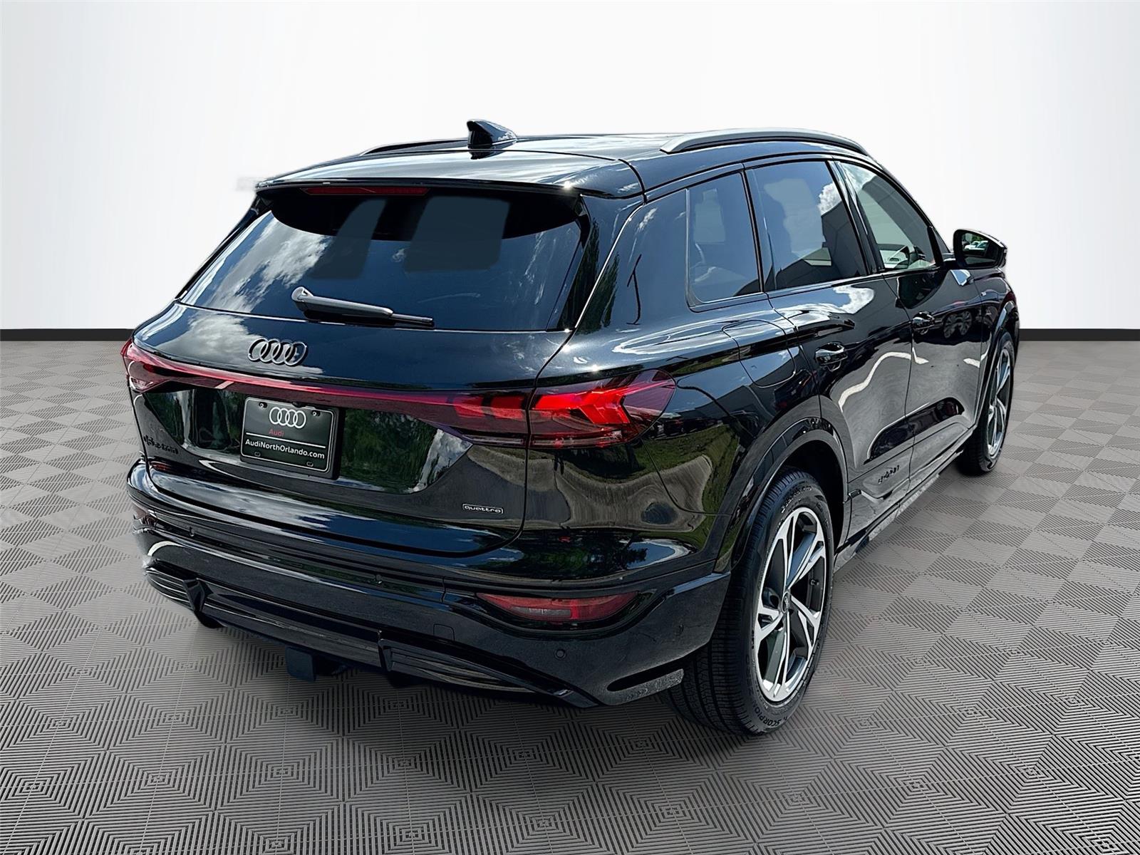 2027 Audi Q6 e-tron Prestige