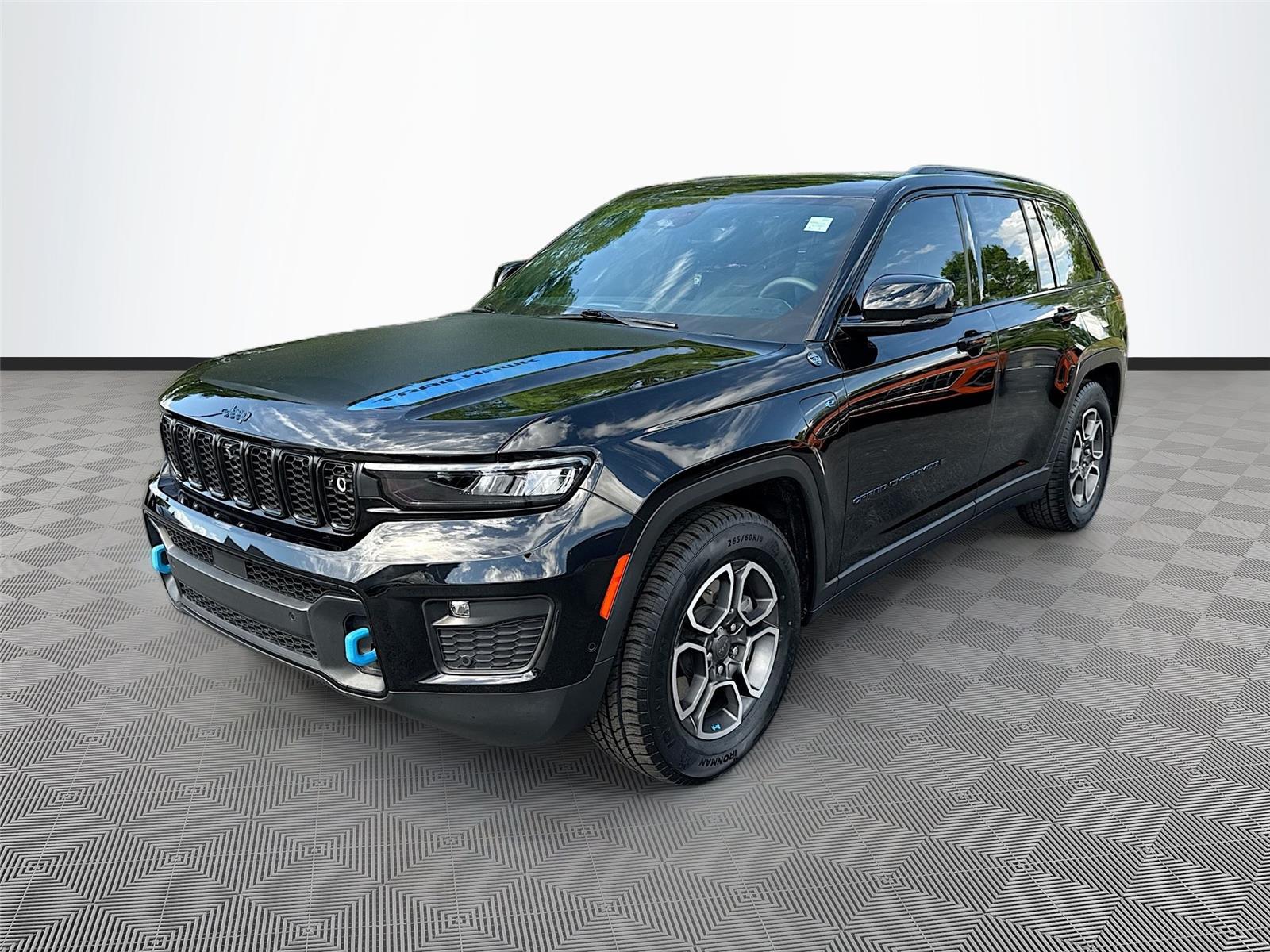 2022 Jeep Grand Cherokee 4xe Trailhawk