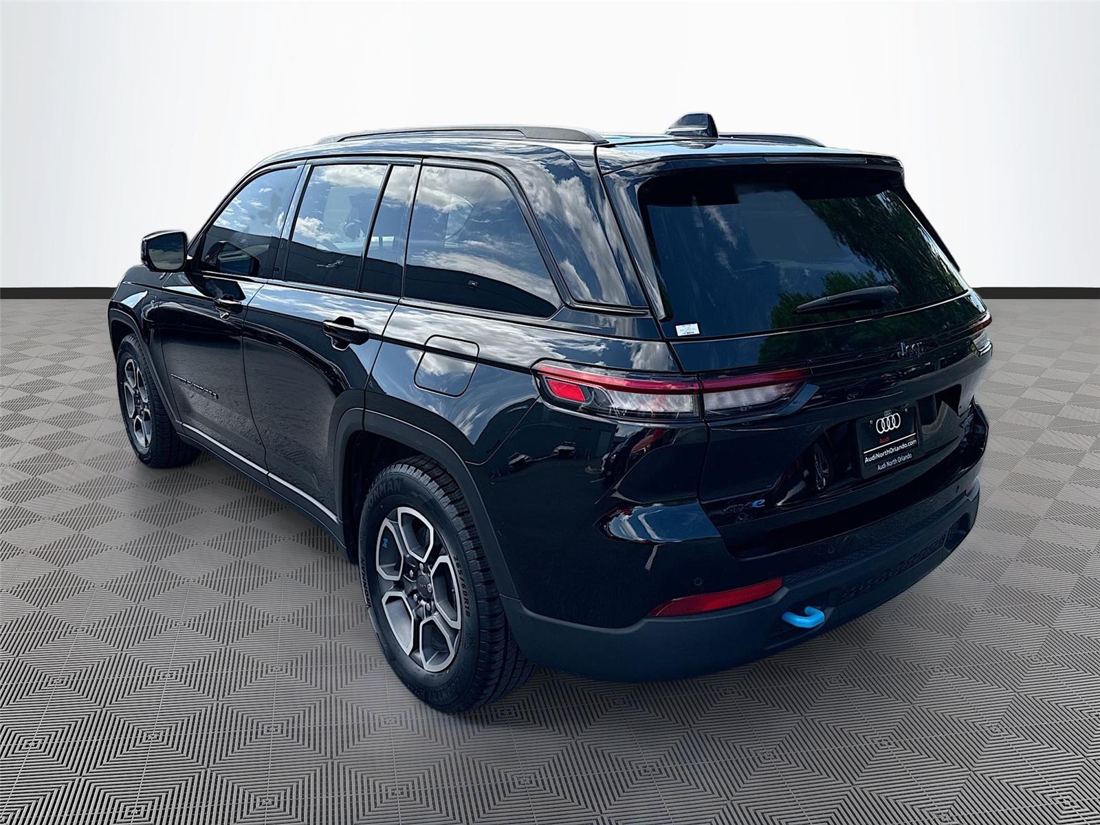 2022 Jeep Grand Cherokee 4xe Trailhawk