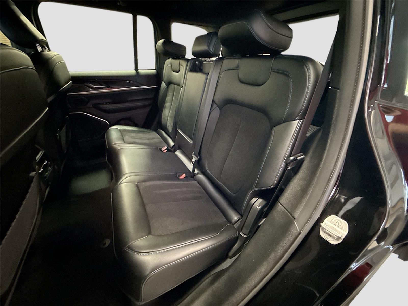 2022 Jeep Grand Cherokee 4xe Trailhawk