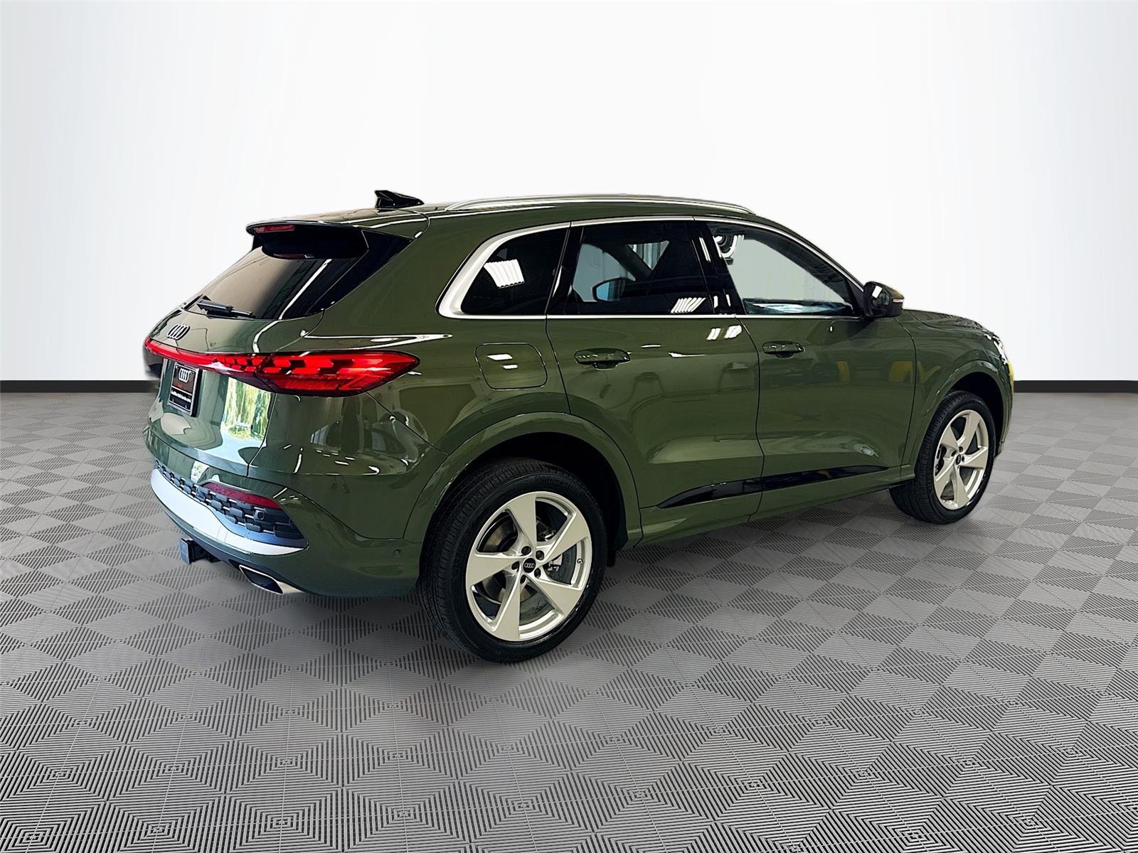 2026 Audi Q5 Premium Plus