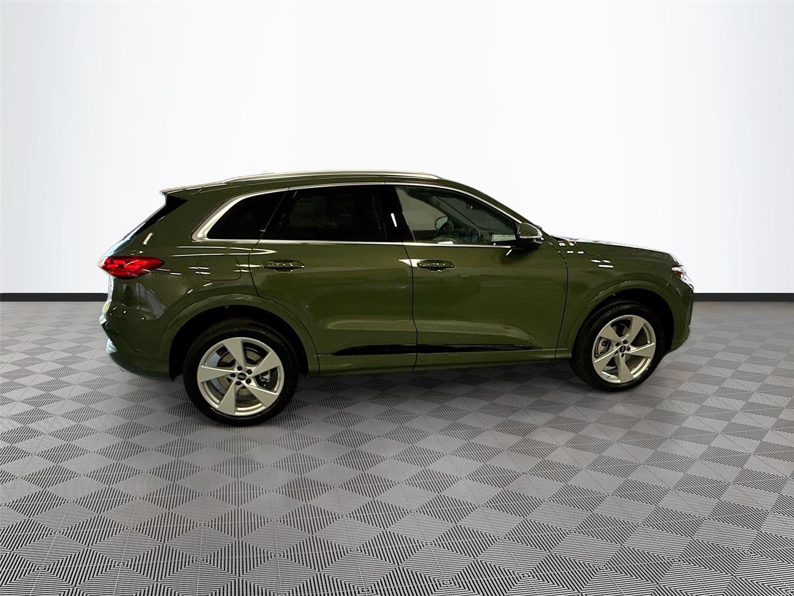 2026 Audi Q5 Premium Plus
