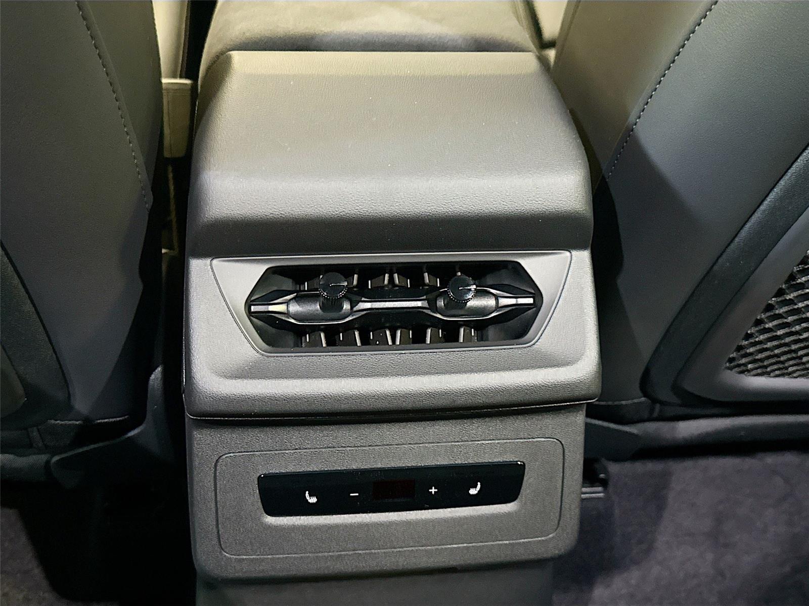 2027 Audi SQ6 e-tron Prestige
