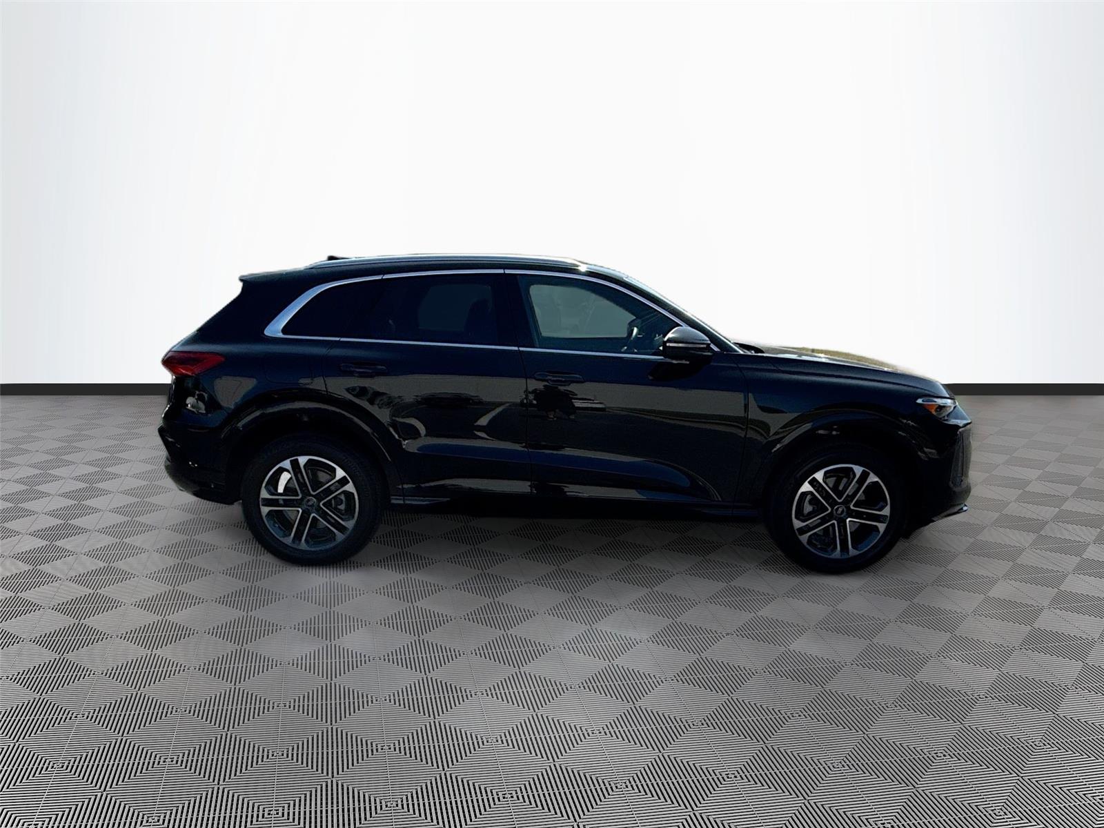 2025 AUDI Q5 PREMIUM