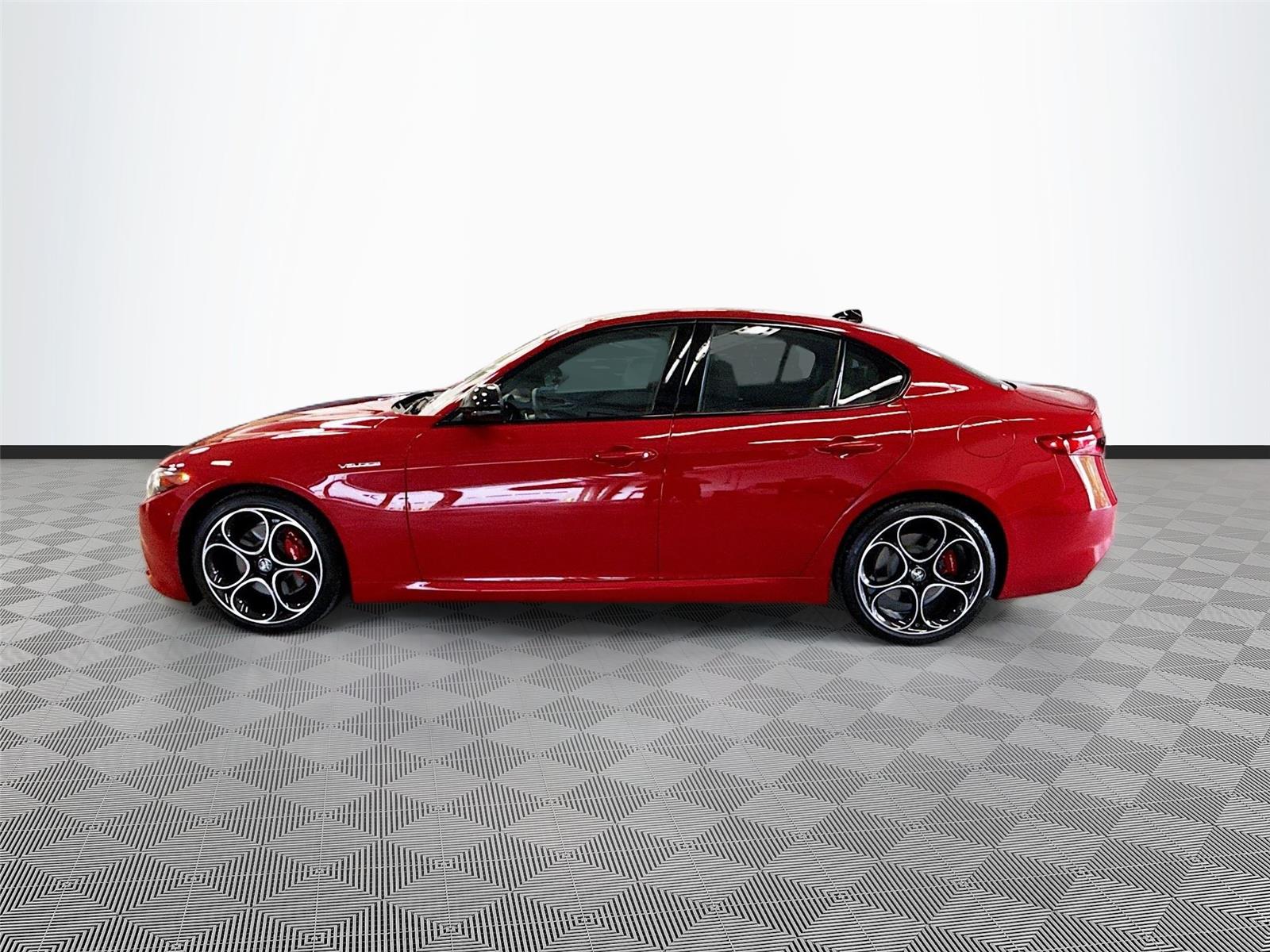 2023 Alfa Romeo Giulia Veloce