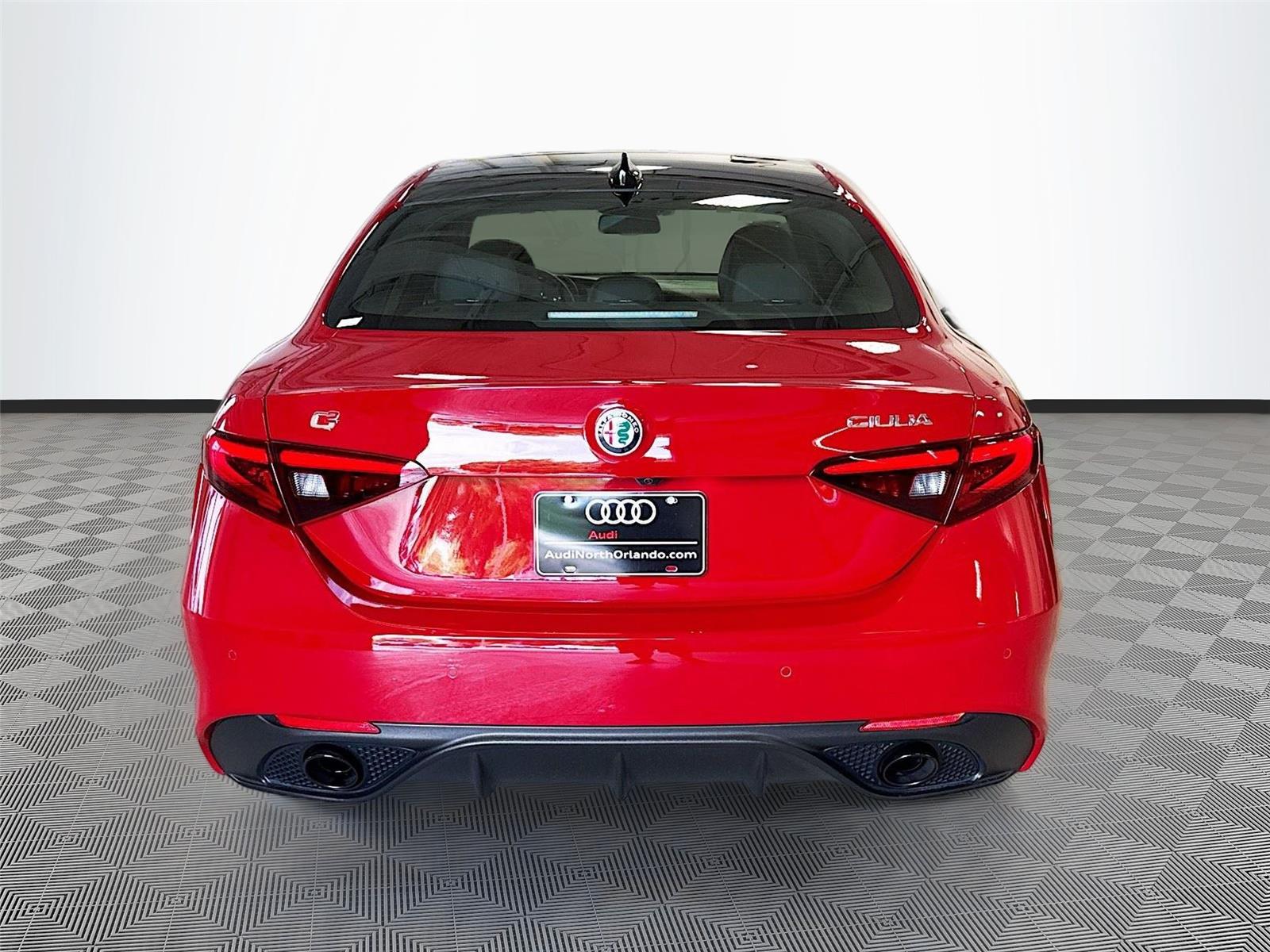 2023 Alfa Romeo Giulia Veloce