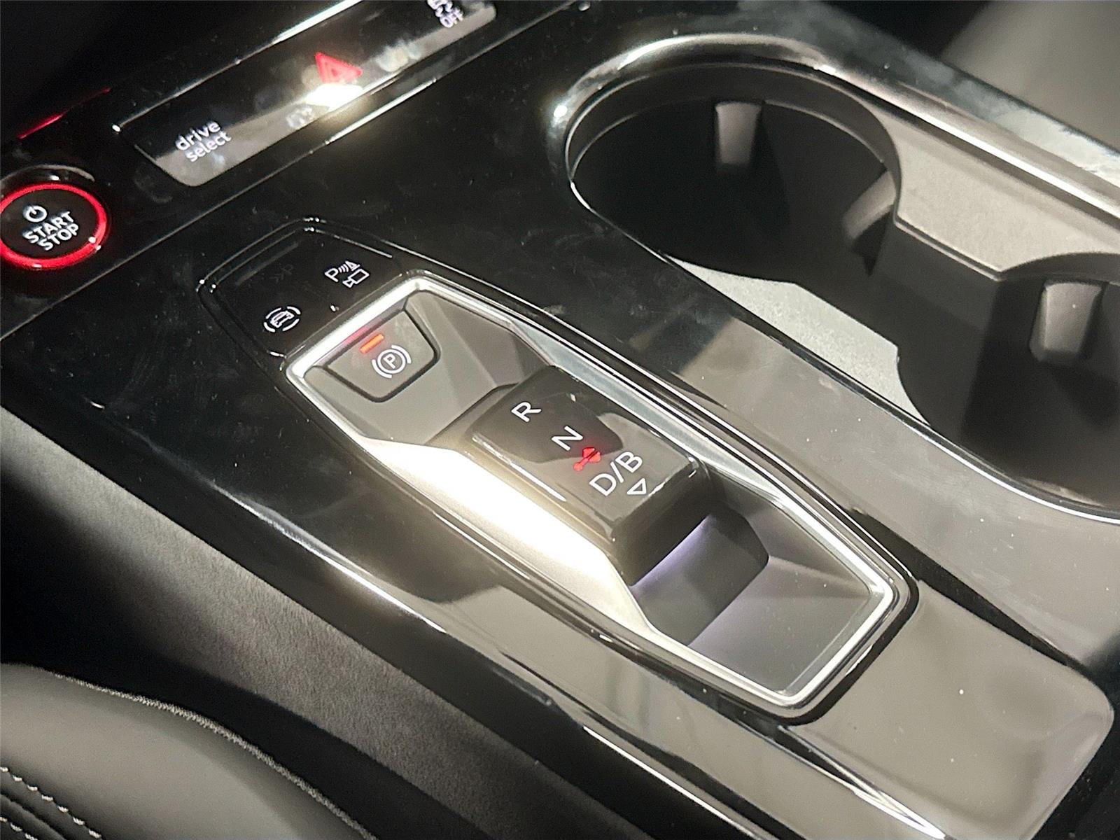 2027 Audi SQ6 e-tron Prestige