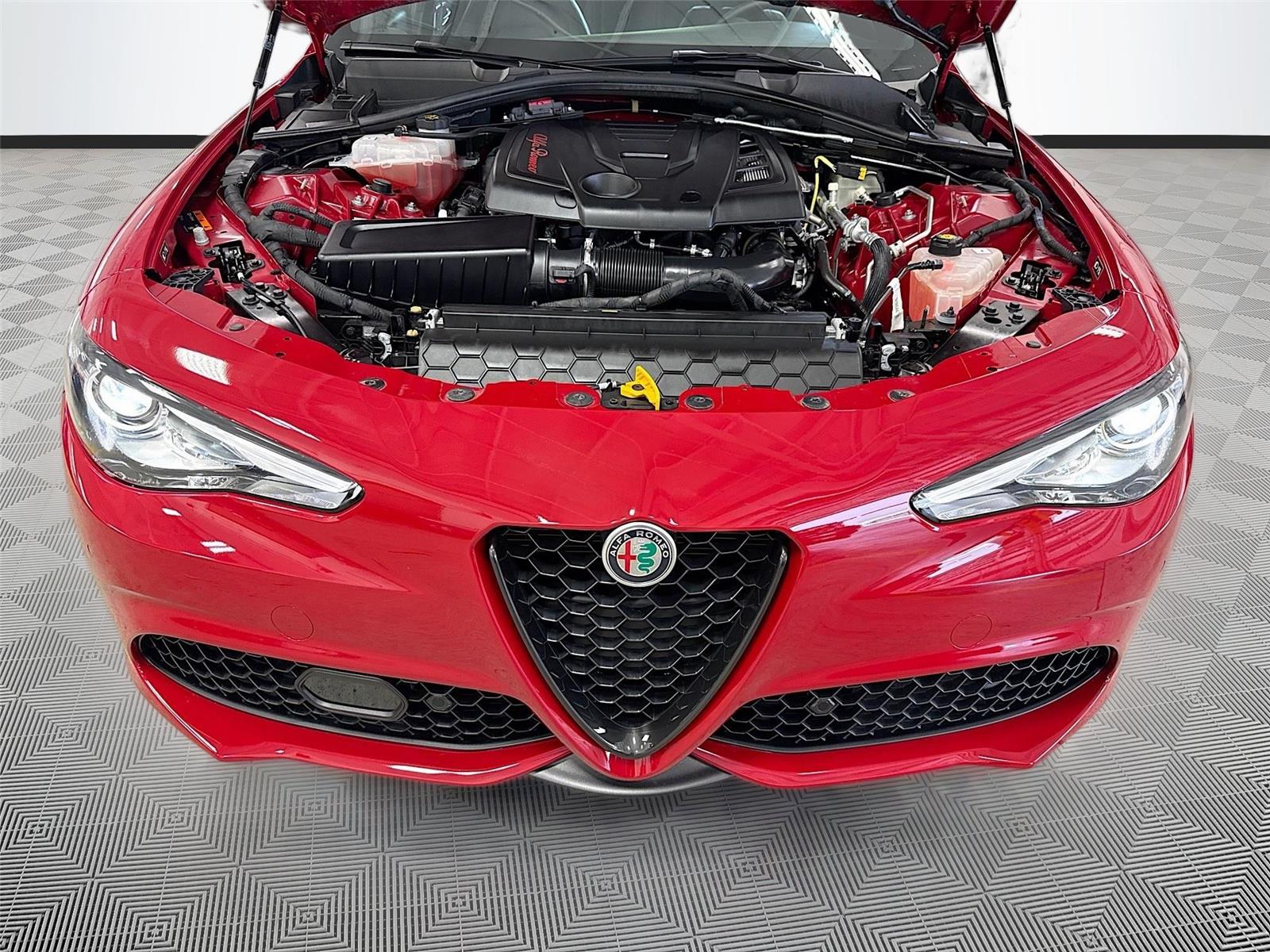 2023 Alfa Romeo Giulia Veloce