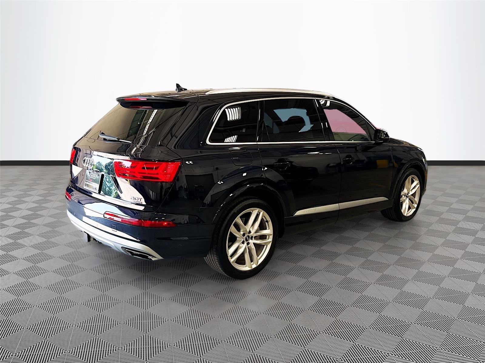 2017 AUDI Q7