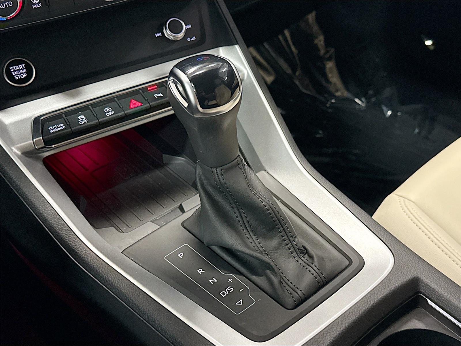 2025 Audi Q3 S line Premium Plus