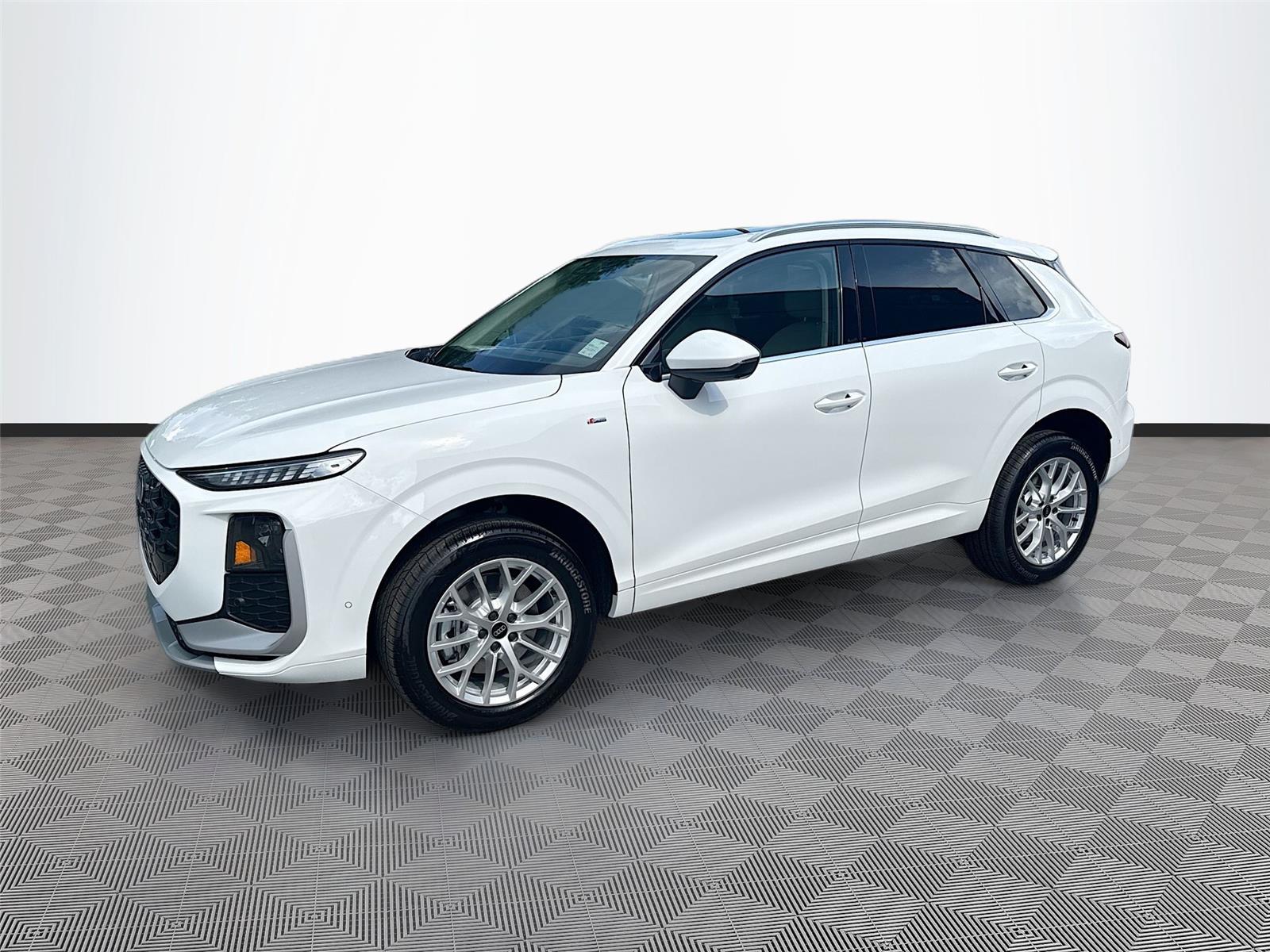 2026 Audi Q3 S line